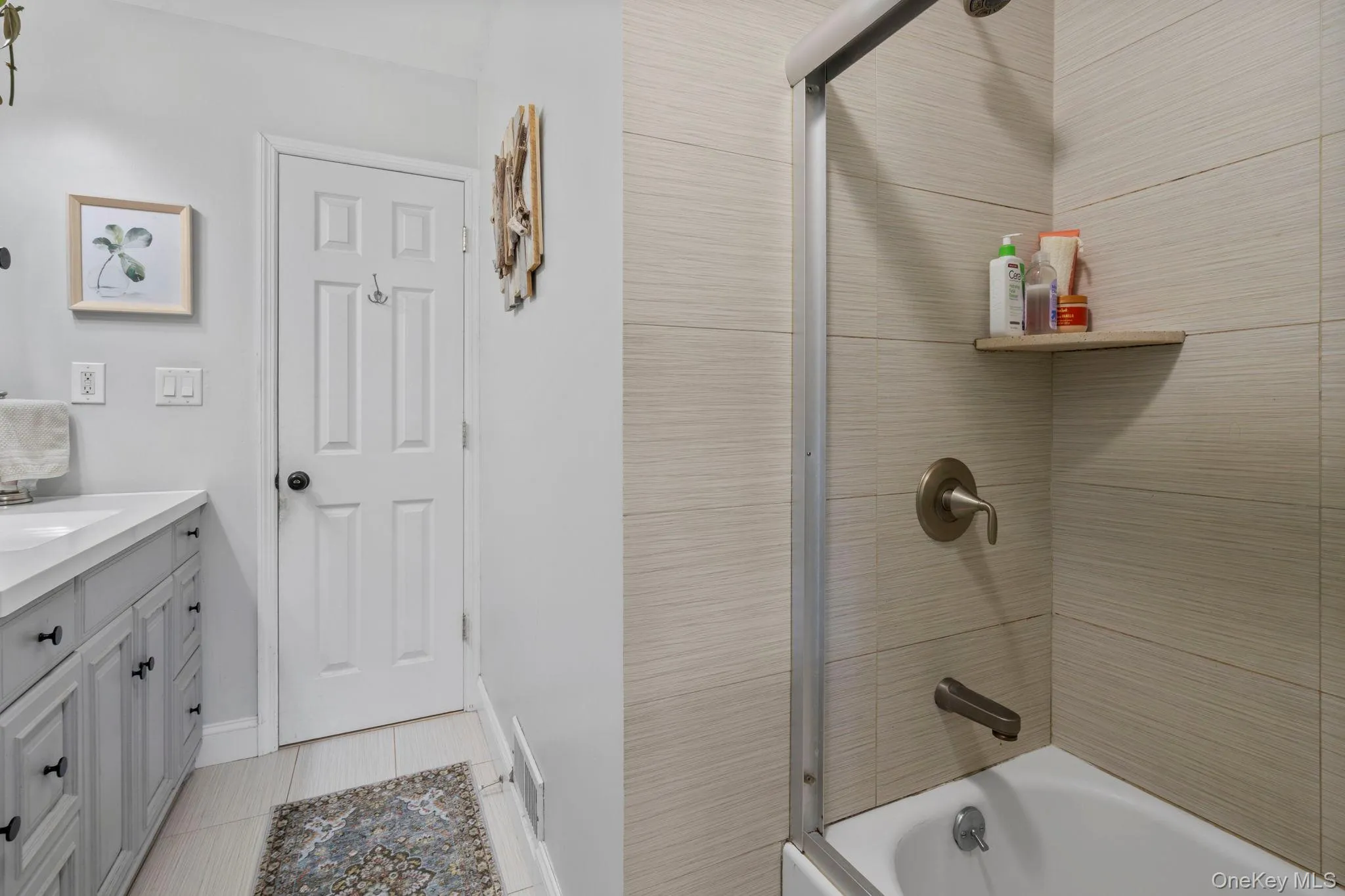 95 Patchogue Drive, Brookhaven, NY, 4 Bedrooms Bedrooms, 10 Rooms Rooms,3 BathroomsBathrooms,Residential,For Rent,Patchogue,0,1050621 95 Patchogue Drive, Brookhaven, NY, 4 Bedrooms Bedrooms, 10 Rooms Rooms,3 BathroomsBathrooms,Residential,For Rent,Patchogue,0,1050621