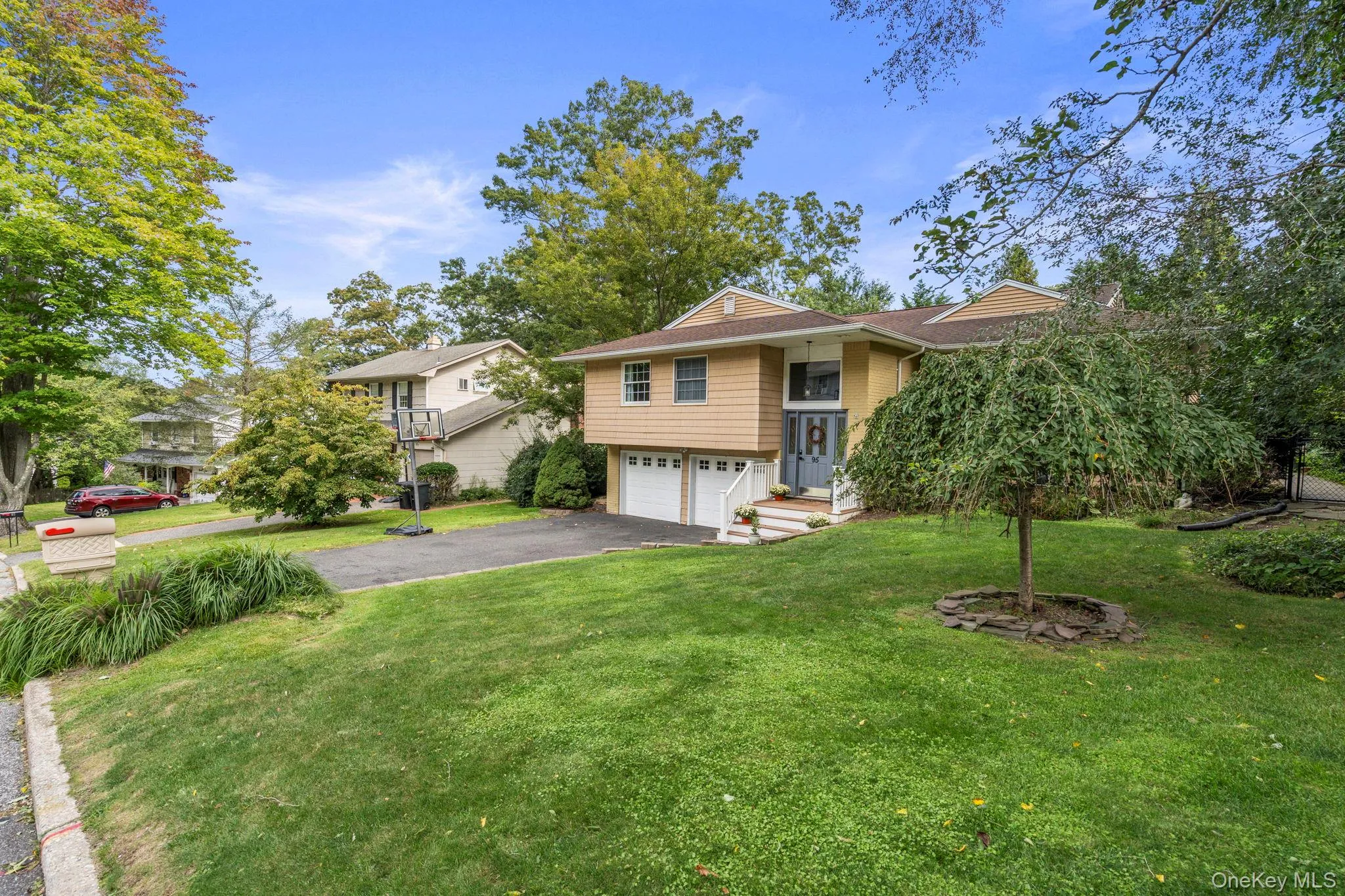 95 Patchogue Drive, Brookhaven, NY, 4 Bedrooms Bedrooms, 10 Rooms Rooms,3 BathroomsBathrooms,Residential,For Rent,Patchogue,0,1050621 95 Patchogue Drive, Brookhaven, NY, 4 Bedrooms Bedrooms, 10 Rooms Rooms,3 BathroomsBathrooms,Residential,For Rent,Patchogue,0,1050621
