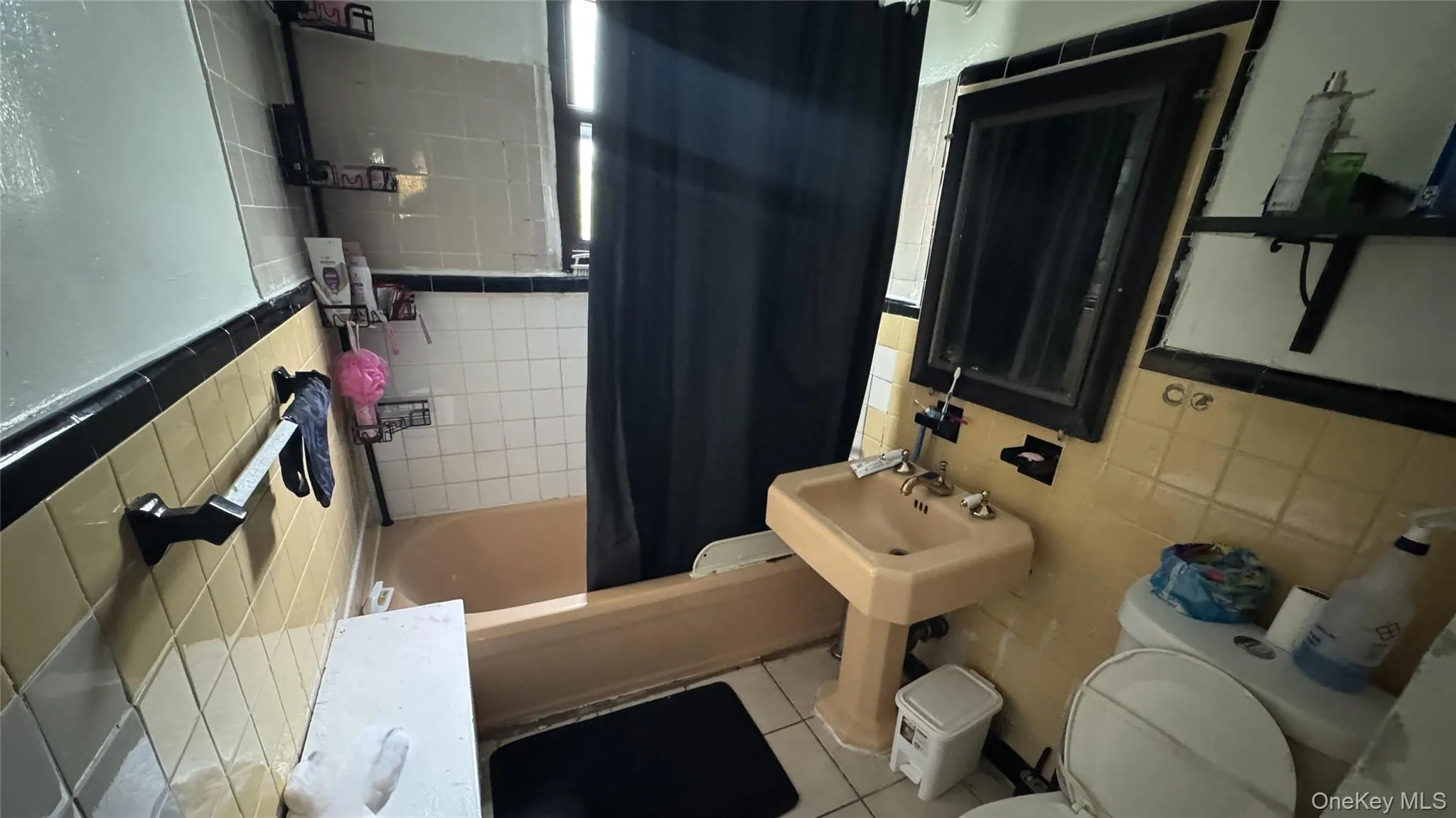 24-26 83rd Street, New York, NY, 3 Bedrooms Bedrooms, 7 Rooms Rooms,2 BathroomsBathrooms,Residential,For Rent,83rd,0,1050623 24-26 83rd Street, New York, NY, 3 Bedrooms Bedrooms, 7 Rooms Rooms,2 BathroomsBathrooms,Residential,For Rent,83rd,0,1050623