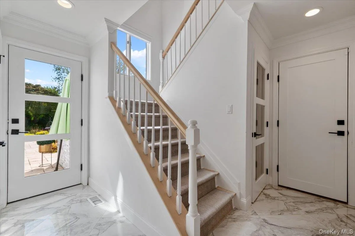 5 Landing Court, Huntington, NY, 5 Bedrooms Bedrooms, 15 Rooms Rooms,5 BathroomsBathrooms,Residential,For Rent,Landing,0,1050631 5 Landing Court, Huntington, NY, 5 Bedrooms Bedrooms, 15 Rooms Rooms,5 BathroomsBathrooms,Residential,For Rent,Landing,0,1050631