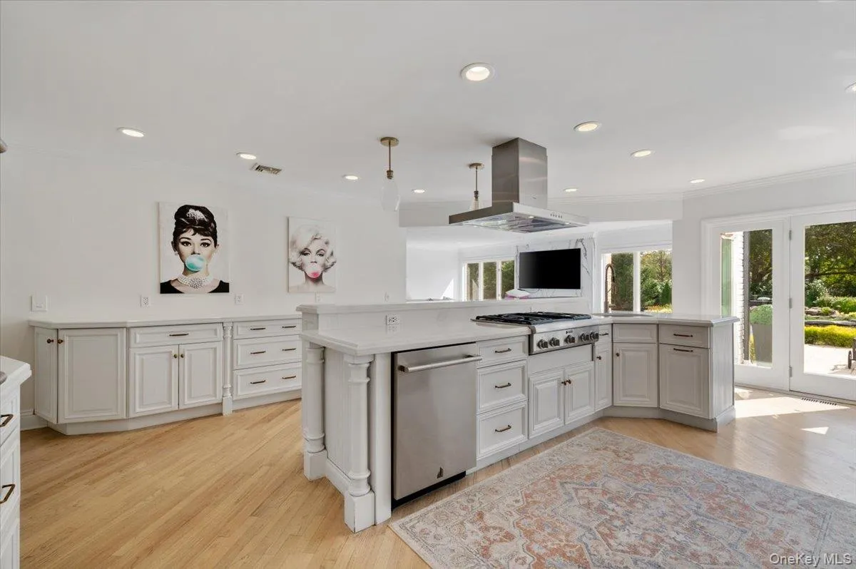 5 Landing Court, Huntington, NY, 5 Bedrooms Bedrooms, 15 Rooms Rooms,5 BathroomsBathrooms,Residential,For Rent,Landing,0,1050631 5 Landing Court, Huntington, NY, 5 Bedrooms Bedrooms, 15 Rooms Rooms,5 BathroomsBathrooms,Residential,For Rent,Landing,0,1050631