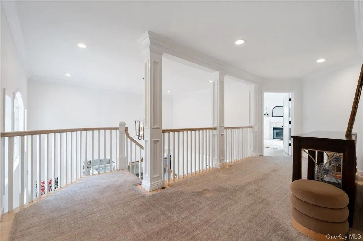 5 Landing Court, Huntington, NY, 5 Bedrooms Bedrooms, 15 Rooms Rooms,5 BathroomsBathrooms,Residential,For Rent,Landing,0,1050631 5 Landing Court, Huntington, NY, 5 Bedrooms Bedrooms, 15 Rooms Rooms,5 BathroomsBathrooms,Residential,For Rent,Landing,0,1050631