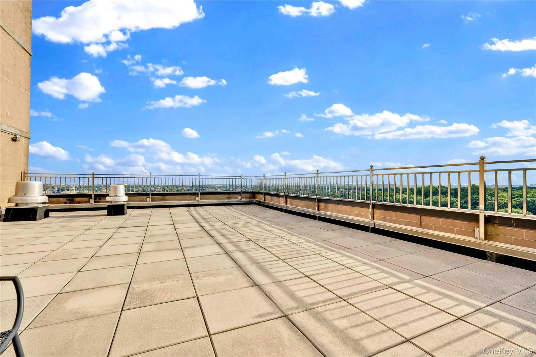 11624 Grosvenor Lane, New York, NY, 2 Bedrooms Bedrooms, 6 Rooms Rooms,2 BathroomsBathrooms,Residential,For Rent,Grosvenor,0,1050635 11624 Grosvenor Lane, New York, NY, 2 Bedrooms Bedrooms, 6 Rooms Rooms,2 BathroomsBathrooms,Residential,For Rent,Grosvenor,0,1050635