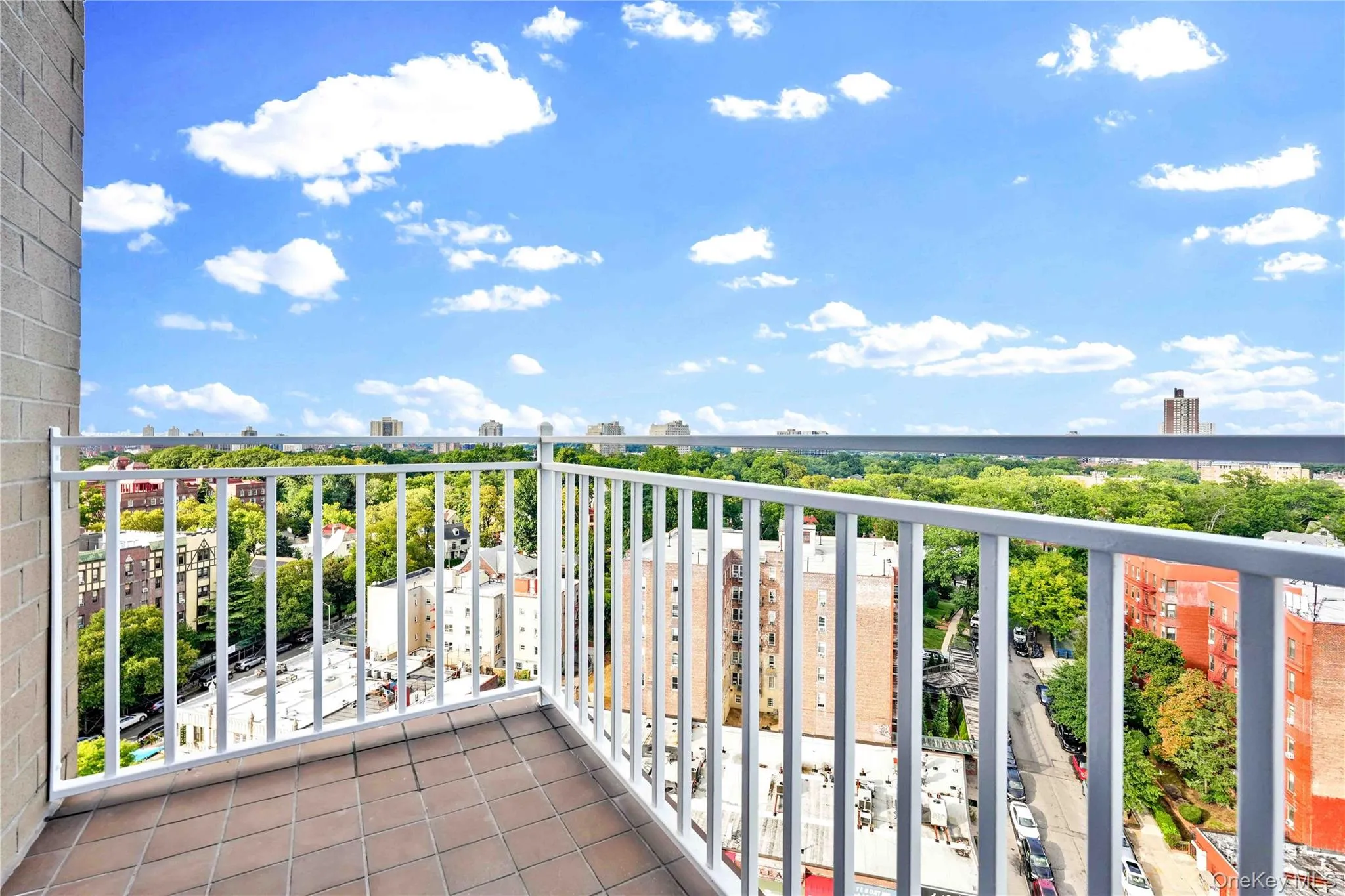 11624 Grosvenor Lane, New York, NY, 2 Bedrooms Bedrooms, 6 Rooms Rooms,2 BathroomsBathrooms,Residential,For Rent,Grosvenor,0,1050635 11624 Grosvenor Lane, New York, NY, 2 Bedrooms Bedrooms, 6 Rooms Rooms,2 BathroomsBathrooms,Residential,For Rent,Grosvenor,0,1050635