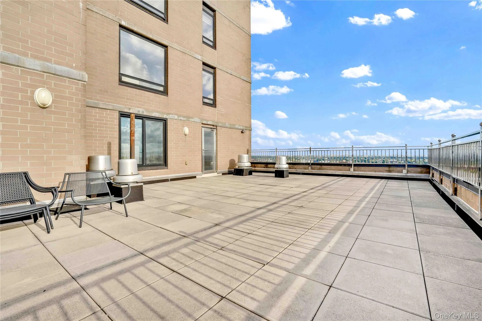 11624 Grosvenor Lane, New York, NY, 2 Bedrooms Bedrooms, 6 Rooms Rooms,2 BathroomsBathrooms,Residential,For Rent,Grosvenor,0,1050635 11624 Grosvenor Lane, New York, NY, 2 Bedrooms Bedrooms, 6 Rooms Rooms,2 BathroomsBathrooms,Residential,For Rent,Grosvenor,0,1050635