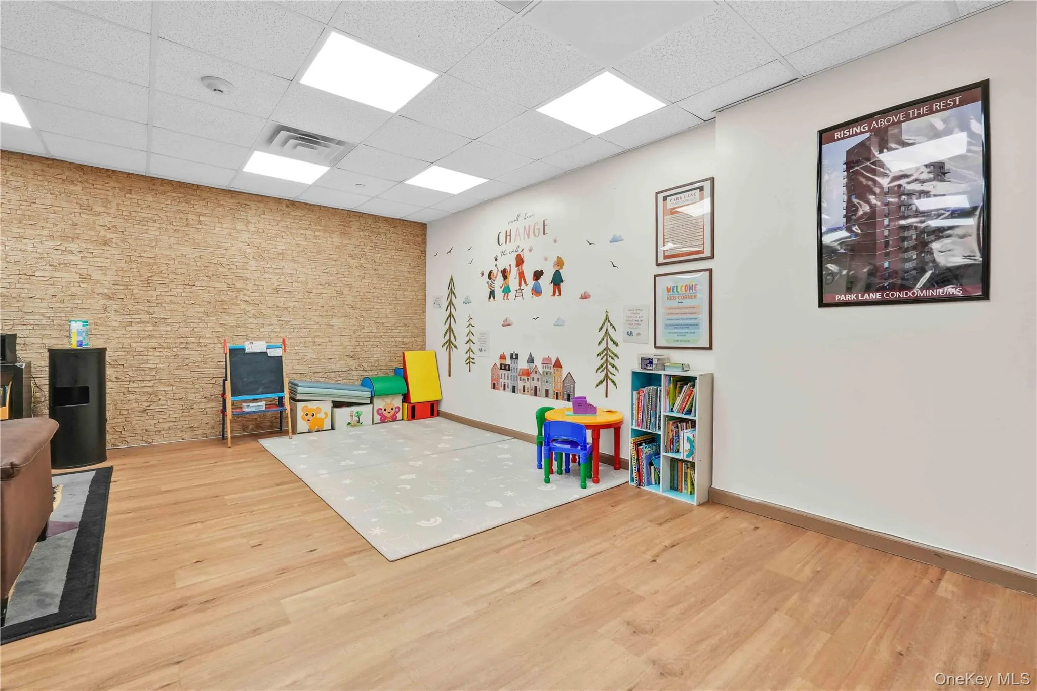 11624 Grosvenor Lane, New York, NY, 2 Bedrooms Bedrooms, 6 Rooms Rooms,2 BathroomsBathrooms,Residential,For Rent,Grosvenor,0,1050635 11624 Grosvenor Lane, New York, NY, 2 Bedrooms Bedrooms, 6 Rooms Rooms,2 BathroomsBathrooms,Residential,For Rent,Grosvenor,0,1050635