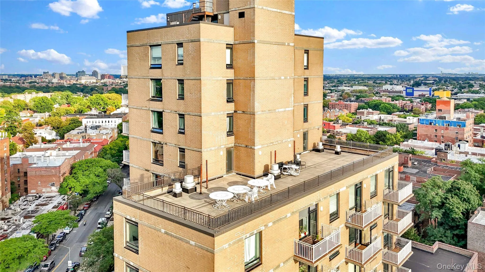 11624 Grosvenor Lane, New York, NY, 2 Bedrooms Bedrooms, 6 Rooms Rooms,2 BathroomsBathrooms,Residential,For Rent,Grosvenor,0,1050635 11624 Grosvenor Lane, New York, NY, 2 Bedrooms Bedrooms, 6 Rooms Rooms,2 BathroomsBathrooms,Residential,For Rent,Grosvenor,0,1050635