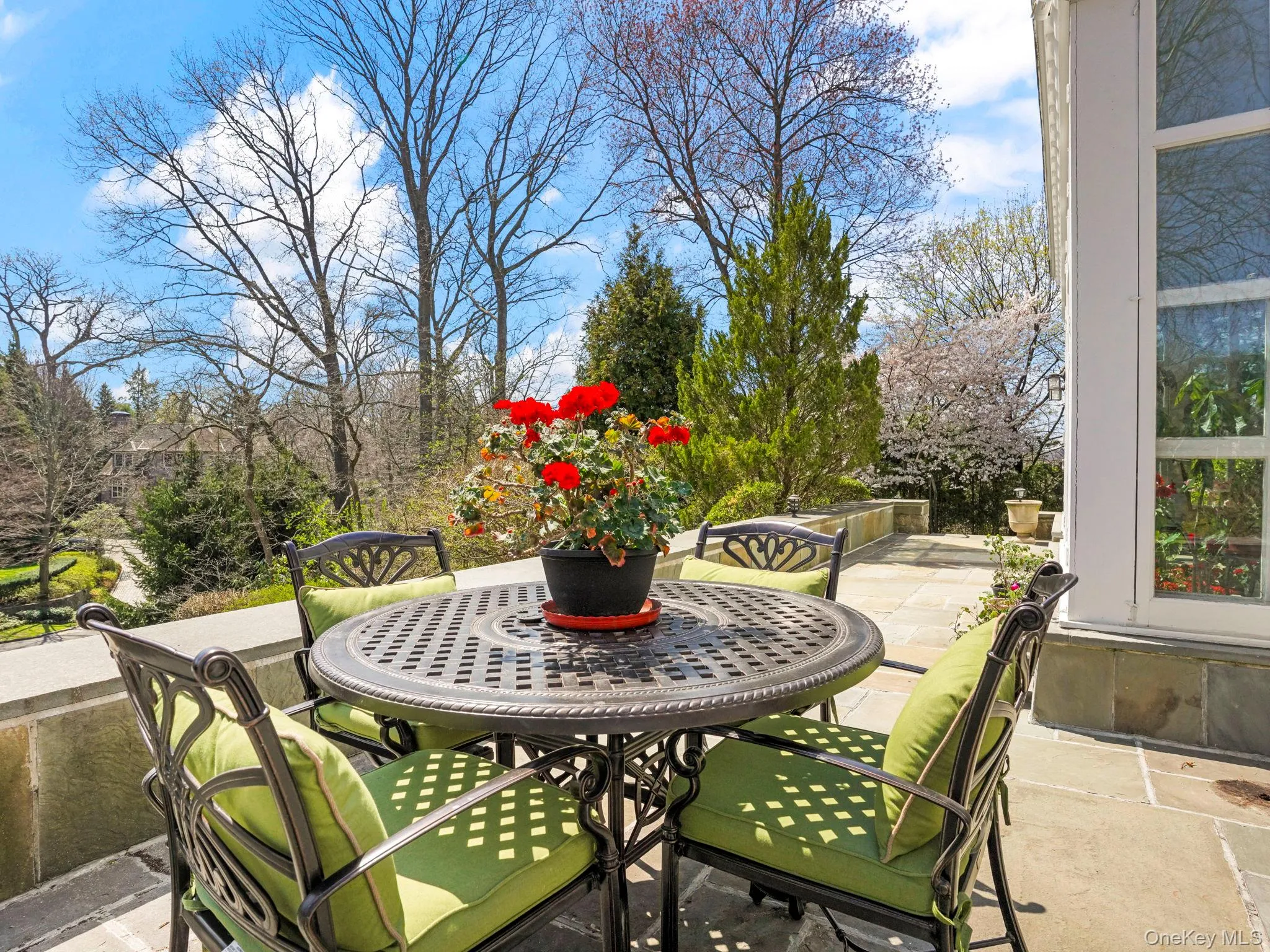 15 Hemlock Road, Eastchester, NY, 6 Bedrooms Bedrooms, 15 Rooms Rooms,4 BathroomsBathrooms,Residential,For Rent,Hemlock,0,1050636 15 Hemlock Road, Eastchester, NY, 6 Bedrooms Bedrooms, 15 Rooms Rooms,4 BathroomsBathrooms,Residential,For Rent,Hemlock,0,1050636