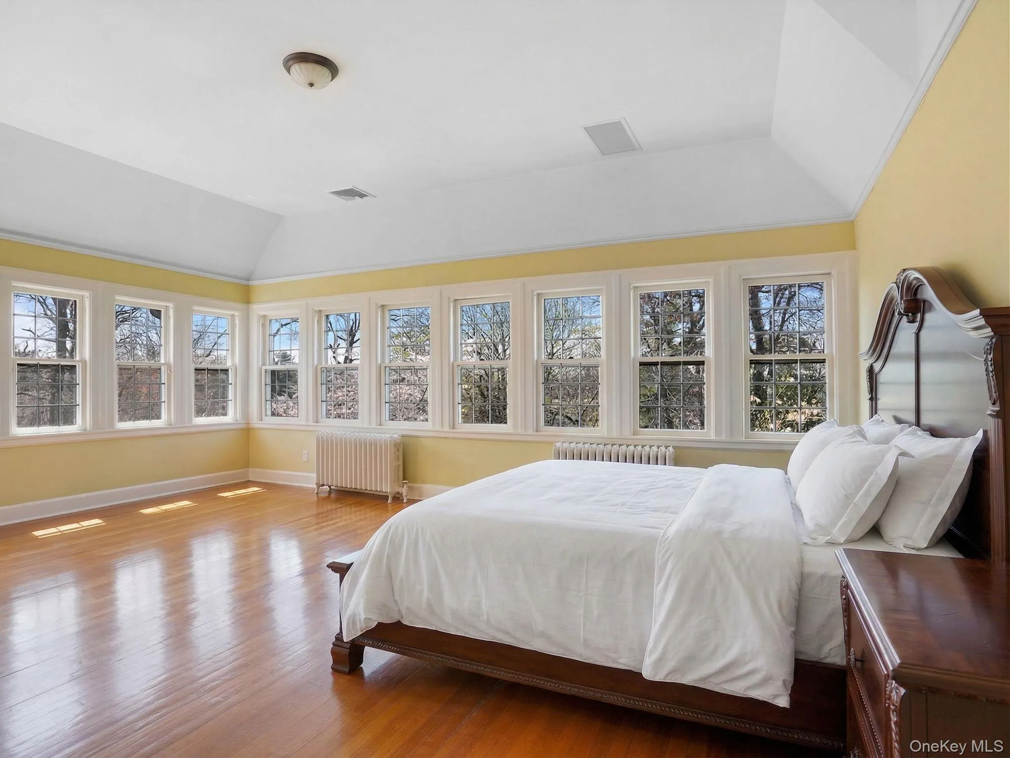 15 Hemlock Road, Eastchester, NY, 6 Bedrooms Bedrooms, 15 Rooms Rooms,4 BathroomsBathrooms,Residential,For Rent,Hemlock,0,1050636 15 Hemlock Road, Eastchester, NY, 6 Bedrooms Bedrooms, 15 Rooms Rooms,4 BathroomsBathrooms,Residential,For Rent,Hemlock,0,1050636