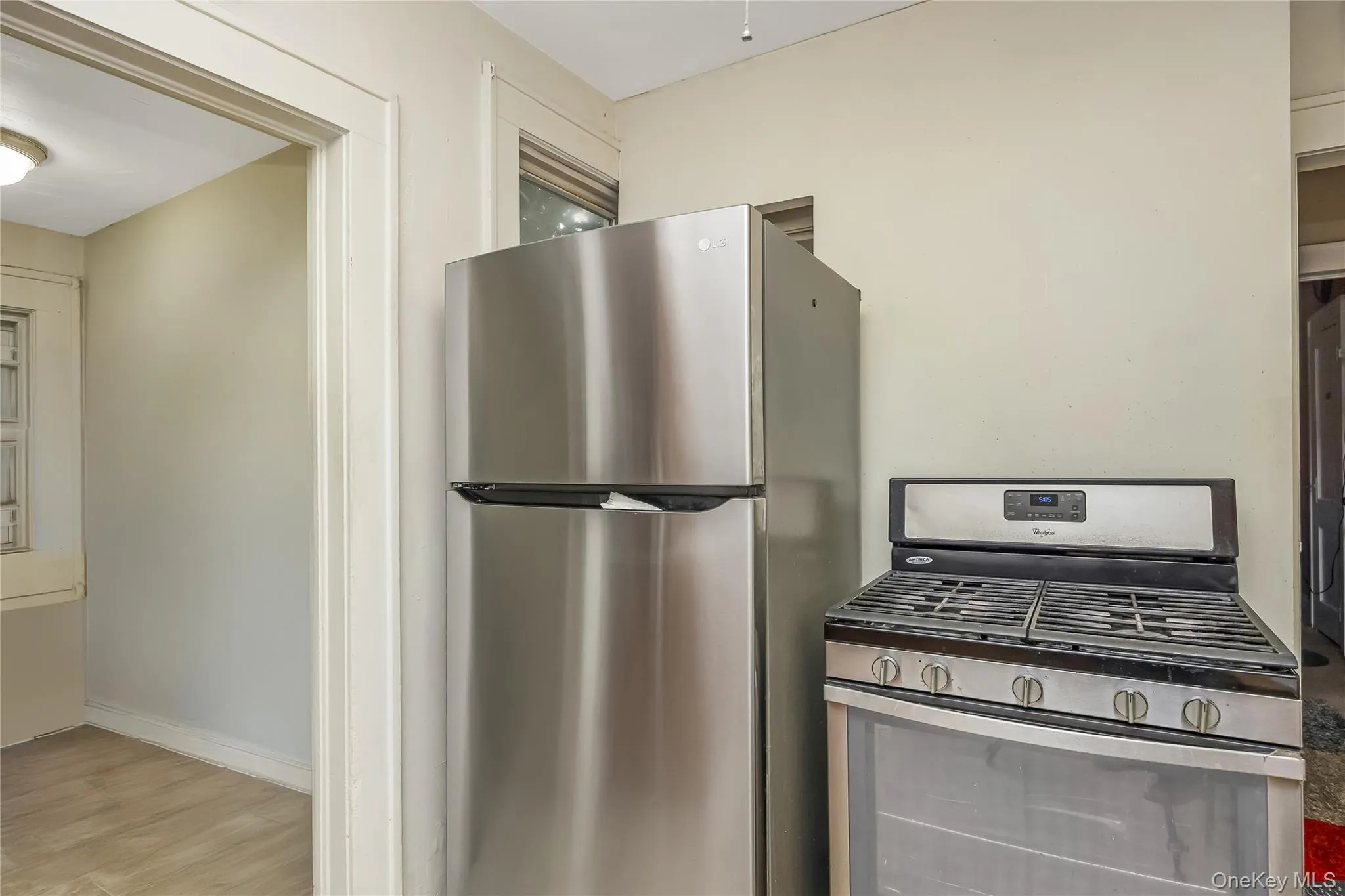 57 Cedar Avenue, Babylon, NY, 3 Bedrooms Bedrooms, 7 Rooms Rooms,2 BathroomsBathrooms,Residential,For Rent,Cedar,0,1050640 57 Cedar Avenue, Babylon, NY, 3 Bedrooms Bedrooms, 7 Rooms Rooms,2 BathroomsBathrooms,Residential,For Rent,Cedar,0,1050640