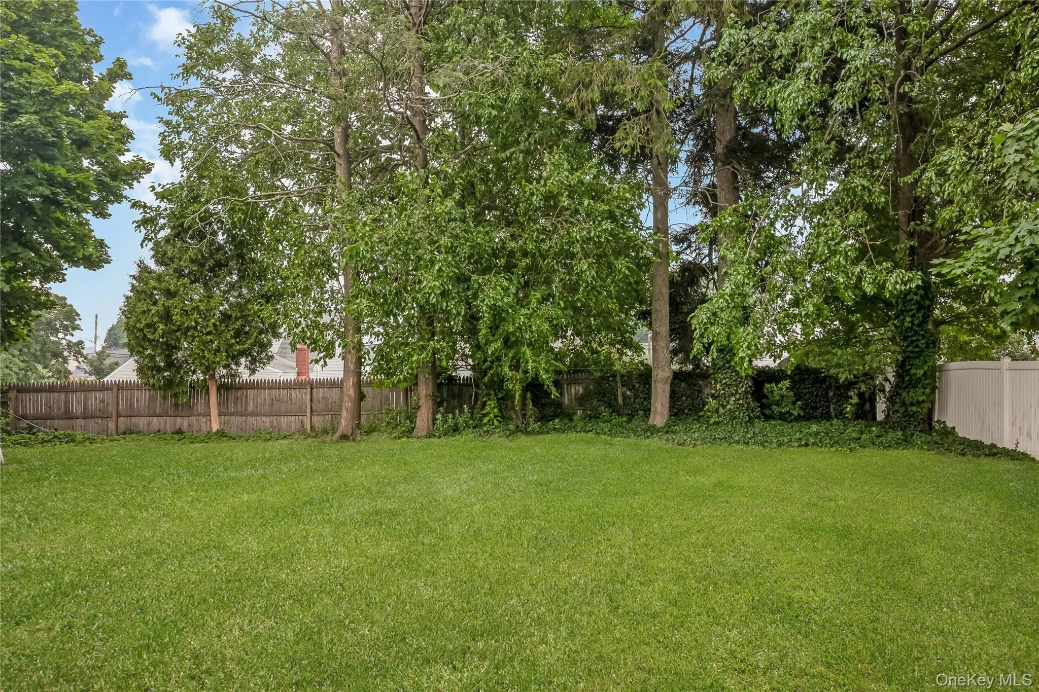 57 Cedar Avenue, Babylon, NY, 3 Bedrooms Bedrooms, 7 Rooms Rooms,2 BathroomsBathrooms,Residential,For Rent,Cedar,0,1050640 57 Cedar Avenue, Babylon, NY, 3 Bedrooms Bedrooms, 7 Rooms Rooms,2 BathroomsBathrooms,Residential,For Rent,Cedar,0,1050640