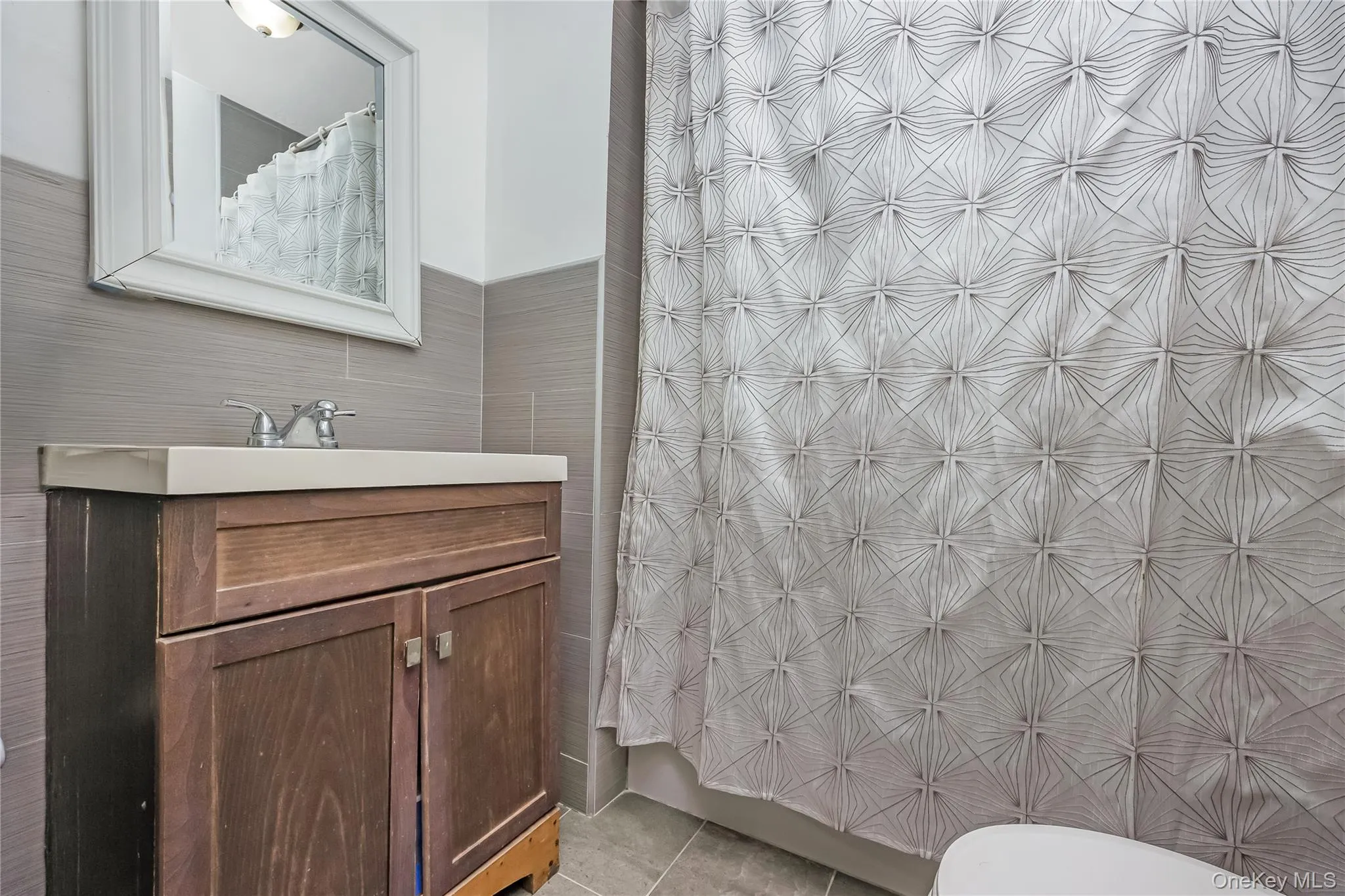 57 Cedar Avenue, Babylon, NY, 3 Bedrooms Bedrooms, 7 Rooms Rooms,2 BathroomsBathrooms,Residential,For Rent,Cedar,0,1050640 57 Cedar Avenue, Babylon, NY, 3 Bedrooms Bedrooms, 7 Rooms Rooms,2 BathroomsBathrooms,Residential,For Rent,Cedar,0,1050640