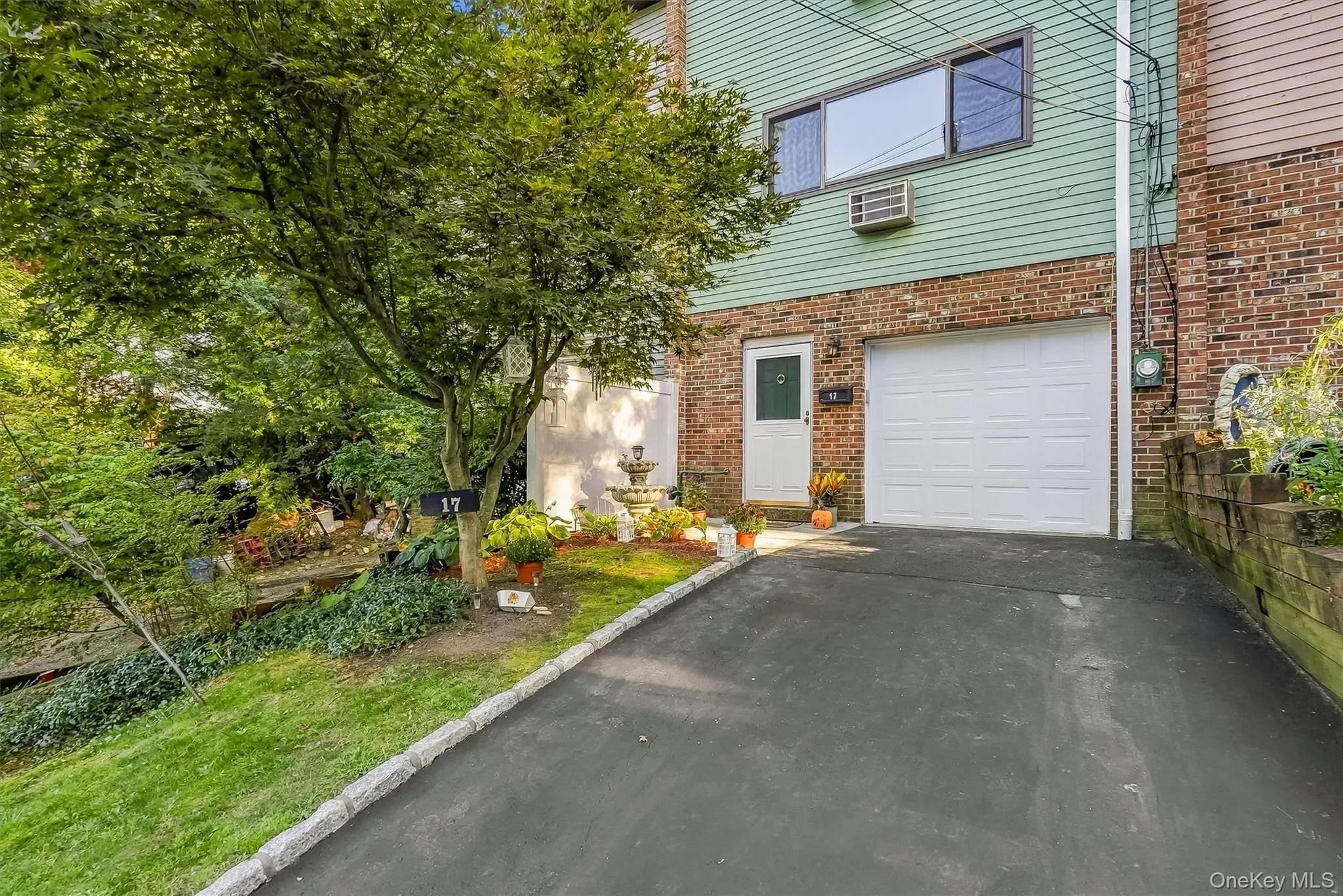 17 Pemart Avenue, Peekskill, NY, 3 Bedrooms Bedrooms, 5 Rooms Rooms,1 BathroomBathrooms,Residential,For Rent,Pemart,0,1050642 17 Pemart Avenue, Peekskill, NY, 3 Bedrooms Bedrooms, 5 Rooms Rooms,1 BathroomBathrooms,Residential,For Rent,Pemart,0,1050642