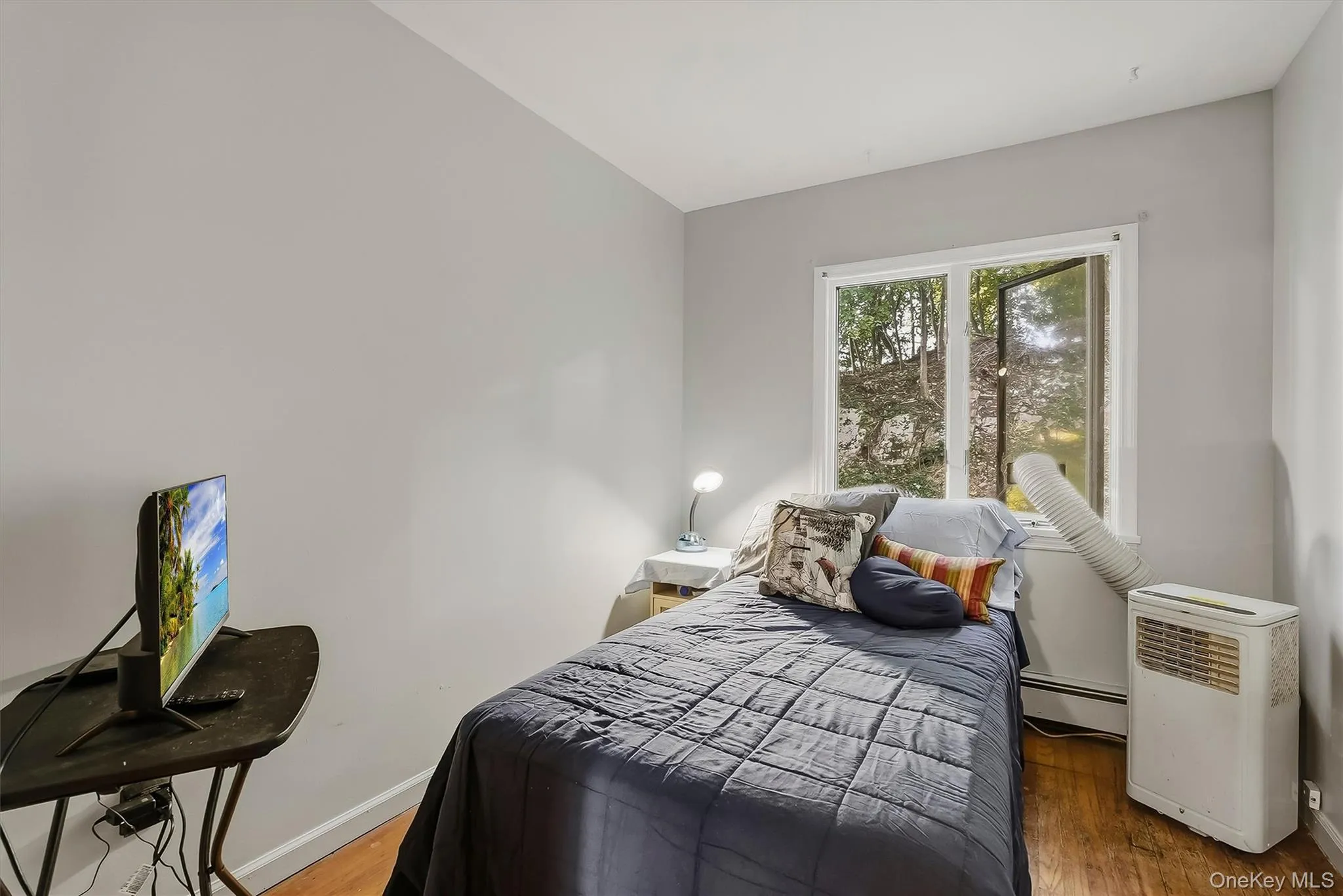 17 Pemart Avenue, Peekskill, NY, 3 Bedrooms Bedrooms, 5 Rooms Rooms,1 BathroomBathrooms,Residential,For Rent,Pemart,0,1050642 17 Pemart Avenue, Peekskill, NY, 3 Bedrooms Bedrooms, 5 Rooms Rooms,1 BathroomBathrooms,Residential,For Rent,Pemart,0,1050642