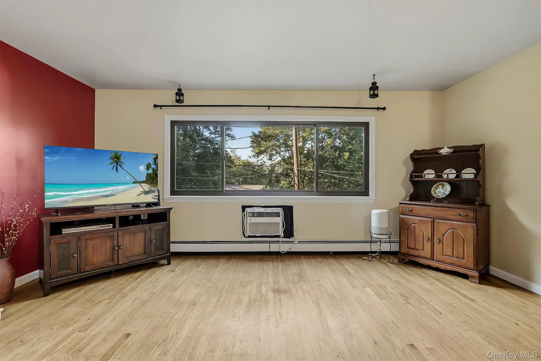 17 Pemart Avenue, Peekskill, NY, 3 Bedrooms Bedrooms, 5 Rooms Rooms,1 BathroomBathrooms,Residential,For Rent,Pemart,0,1050642 17 Pemart Avenue, Peekskill, NY, 3 Bedrooms Bedrooms, 5 Rooms Rooms,1 BathroomBathrooms,Residential,For Rent,Pemart,0,1050642