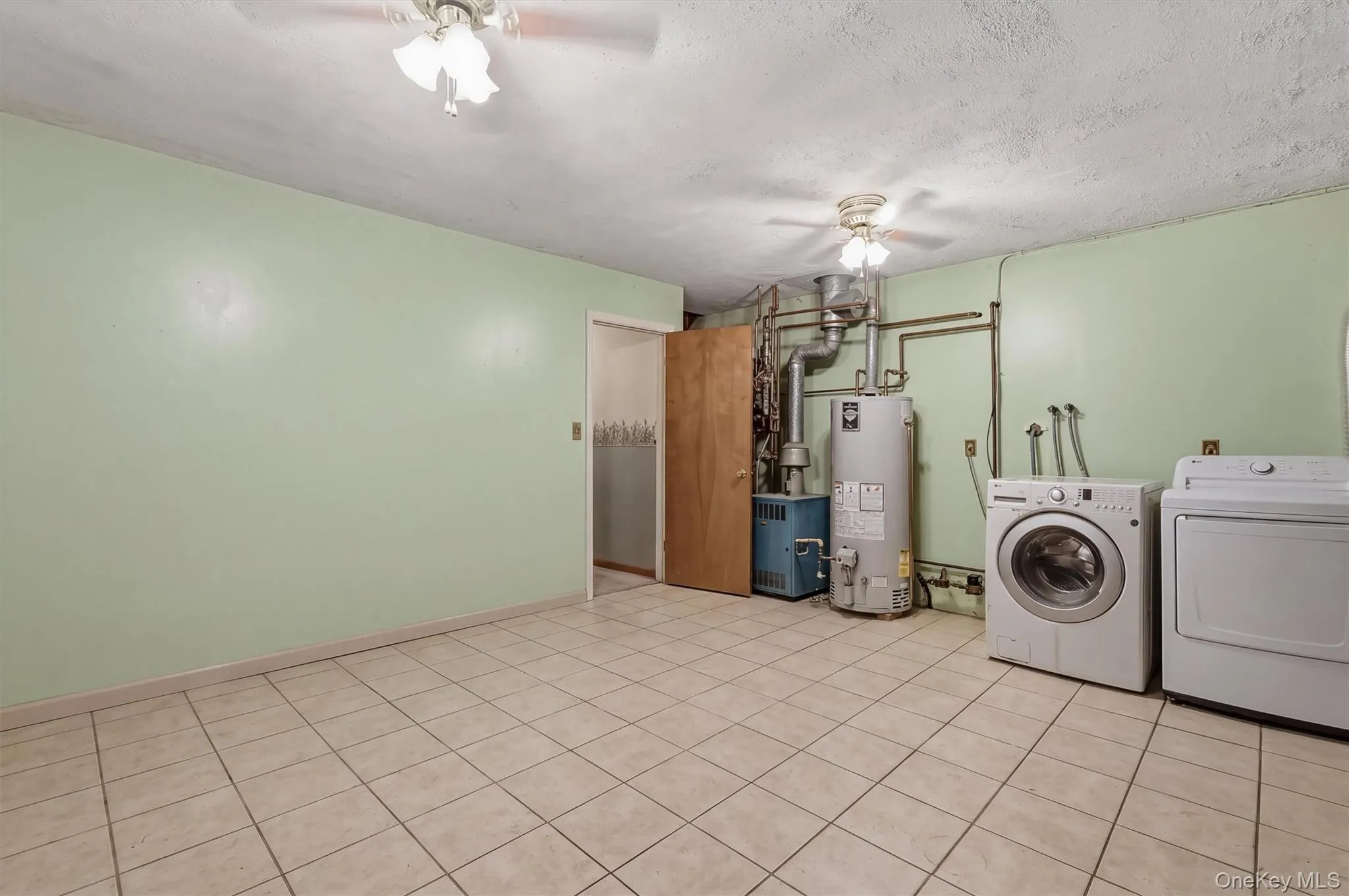 17 Pemart Avenue, Peekskill, NY, 3 Bedrooms Bedrooms, 5 Rooms Rooms,1 BathroomBathrooms,Residential,For Rent,Pemart,0,1050642 17 Pemart Avenue, Peekskill, NY, 3 Bedrooms Bedrooms, 5 Rooms Rooms,1 BathroomBathrooms,Residential,For Rent,Pemart,0,1050642