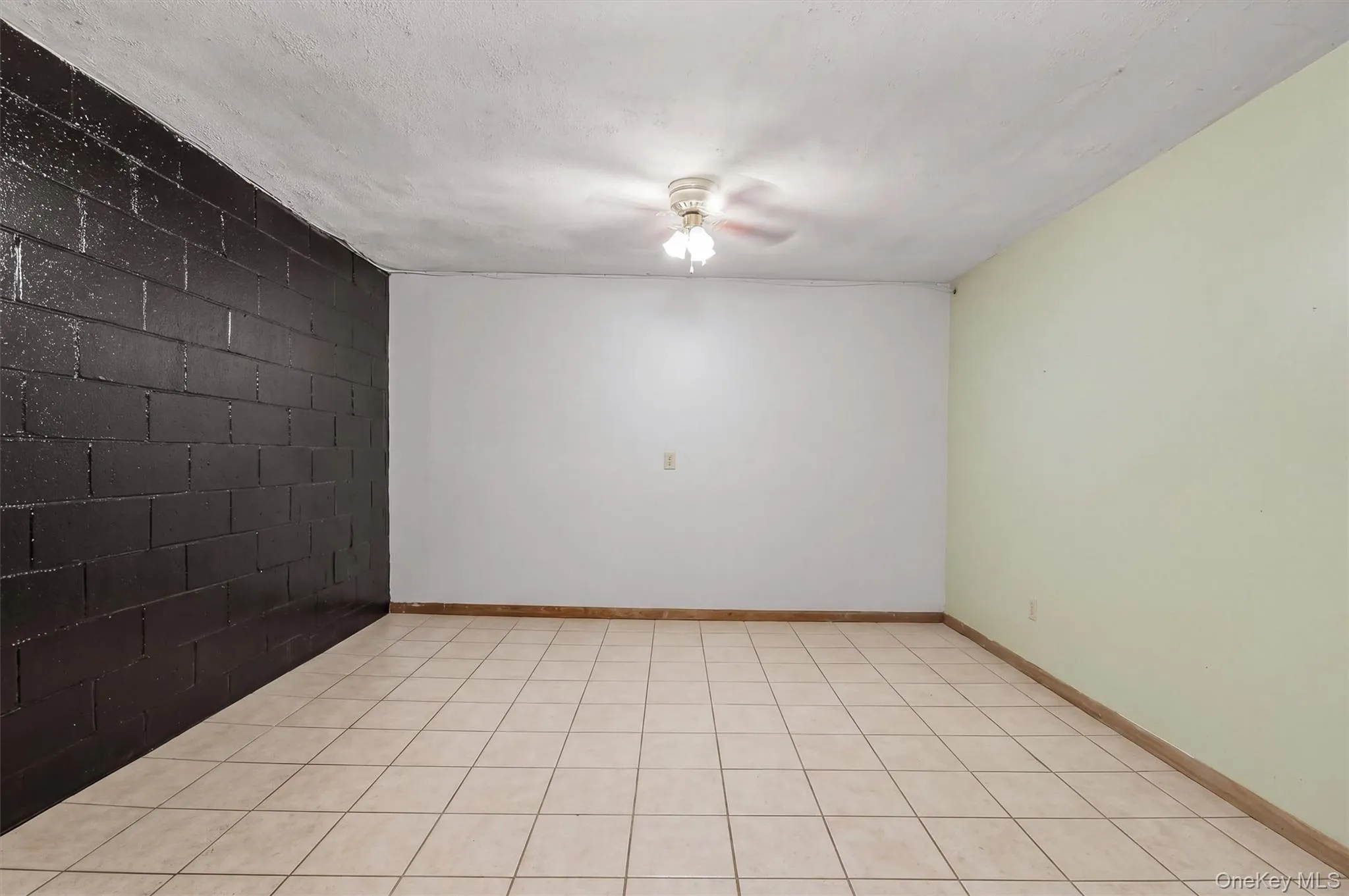 17 Pemart Avenue, Peekskill, NY, 3 Bedrooms Bedrooms, 5 Rooms Rooms,1 BathroomBathrooms,Residential,For Rent,Pemart,0,1050642 17 Pemart Avenue, Peekskill, NY, 3 Bedrooms Bedrooms, 5 Rooms Rooms,1 BathroomBathrooms,Residential,For Rent,Pemart,0,1050642