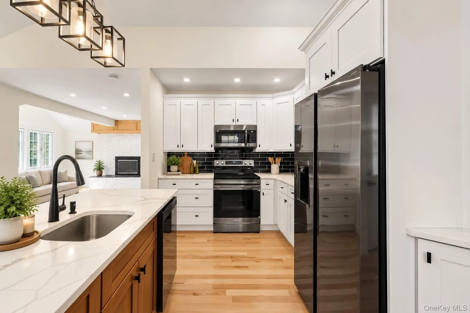 271 Adirondack Drive, Brookhaven, NY, 2 Bedroom Bedrooms, 5 Room Rooms,1 BathroomBathrooms,Residential Lease,For Rent,Adirondack,0,1050643 271 Adirondack Drive, Brookhaven, NY, 2 Bedroom Bedrooms, 5 Room Rooms,1 BathroomBathrooms,Residential Lease,For Rent,Adirondack,0,1050643