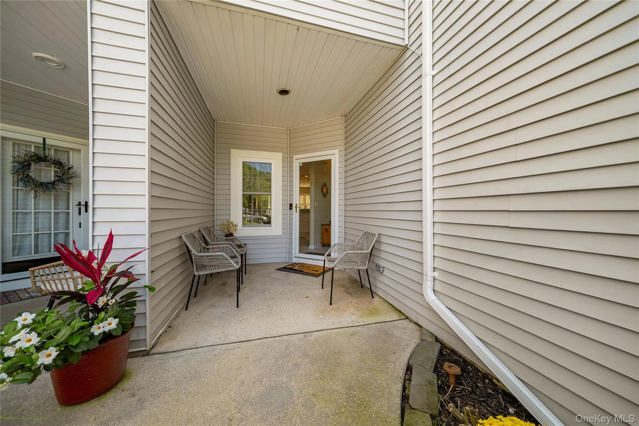203 Windward Court, Brookhaven, NY, 3 Bedrooms Bedrooms, 6 Rooms Rooms,2 BathroomsBathrooms,Residential,For Rent,Windward,0,1050644 203 Windward Court, Brookhaven, NY, 3 Bedrooms Bedrooms, 6 Rooms Rooms,2 BathroomsBathrooms,Residential,For Rent,Windward,0,1050644