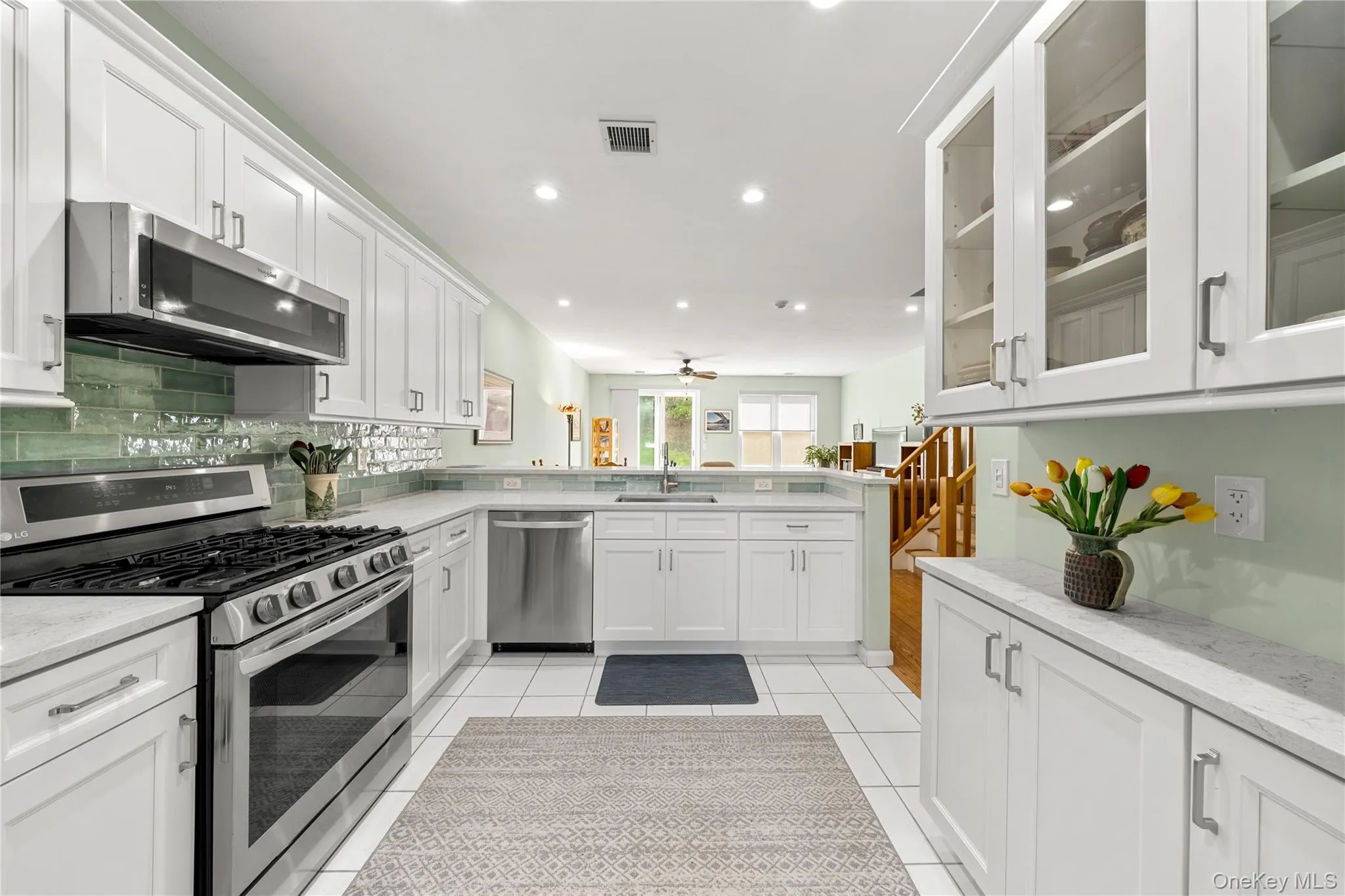 203 Windward Court, Brookhaven, NY, 3 Bedrooms Bedrooms, 6 Rooms Rooms,2 BathroomsBathrooms,Residential,For Rent,Windward,0,1050644 203 Windward Court, Brookhaven, NY, 3 Bedrooms Bedrooms, 6 Rooms Rooms,2 BathroomsBathrooms,Residential,For Rent,Windward,0,1050644