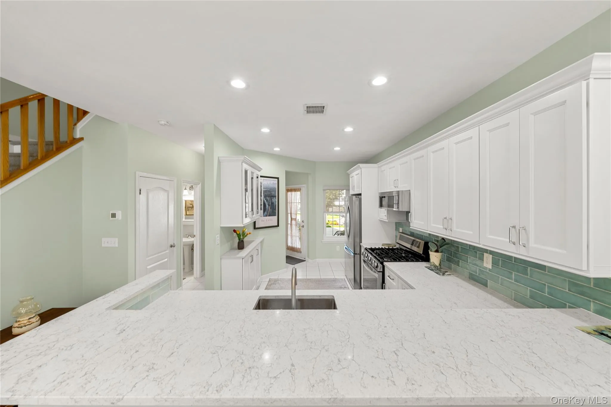 203 Windward Court, Brookhaven, NY, 3 Bedrooms Bedrooms, 6 Rooms Rooms,2 BathroomsBathrooms,Residential,For Rent,Windward,0,1050644 203 Windward Court, Brookhaven, NY, 3 Bedrooms Bedrooms, 6 Rooms Rooms,2 BathroomsBathrooms,Residential,For Rent,Windward,0,1050644