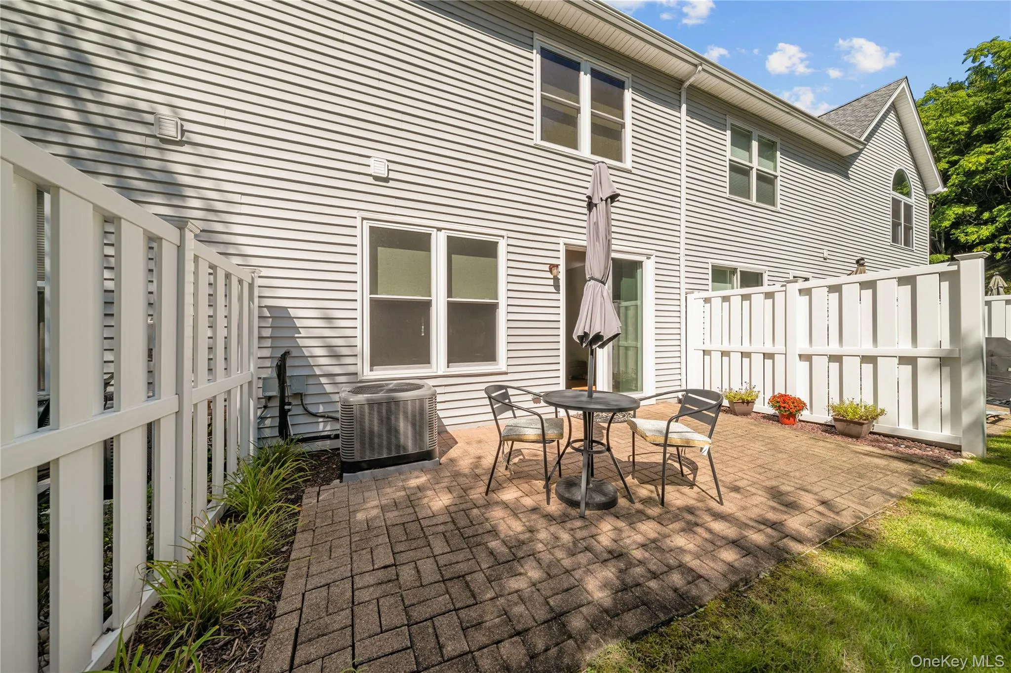 203 Windward Court, Brookhaven, NY, 3 Bedrooms Bedrooms, 6 Rooms Rooms,2 BathroomsBathrooms,Residential,For Rent,Windward,0,1050644 203 Windward Court, Brookhaven, NY, 3 Bedrooms Bedrooms, 6 Rooms Rooms,2 BathroomsBathrooms,Residential,For Rent,Windward,0,1050644