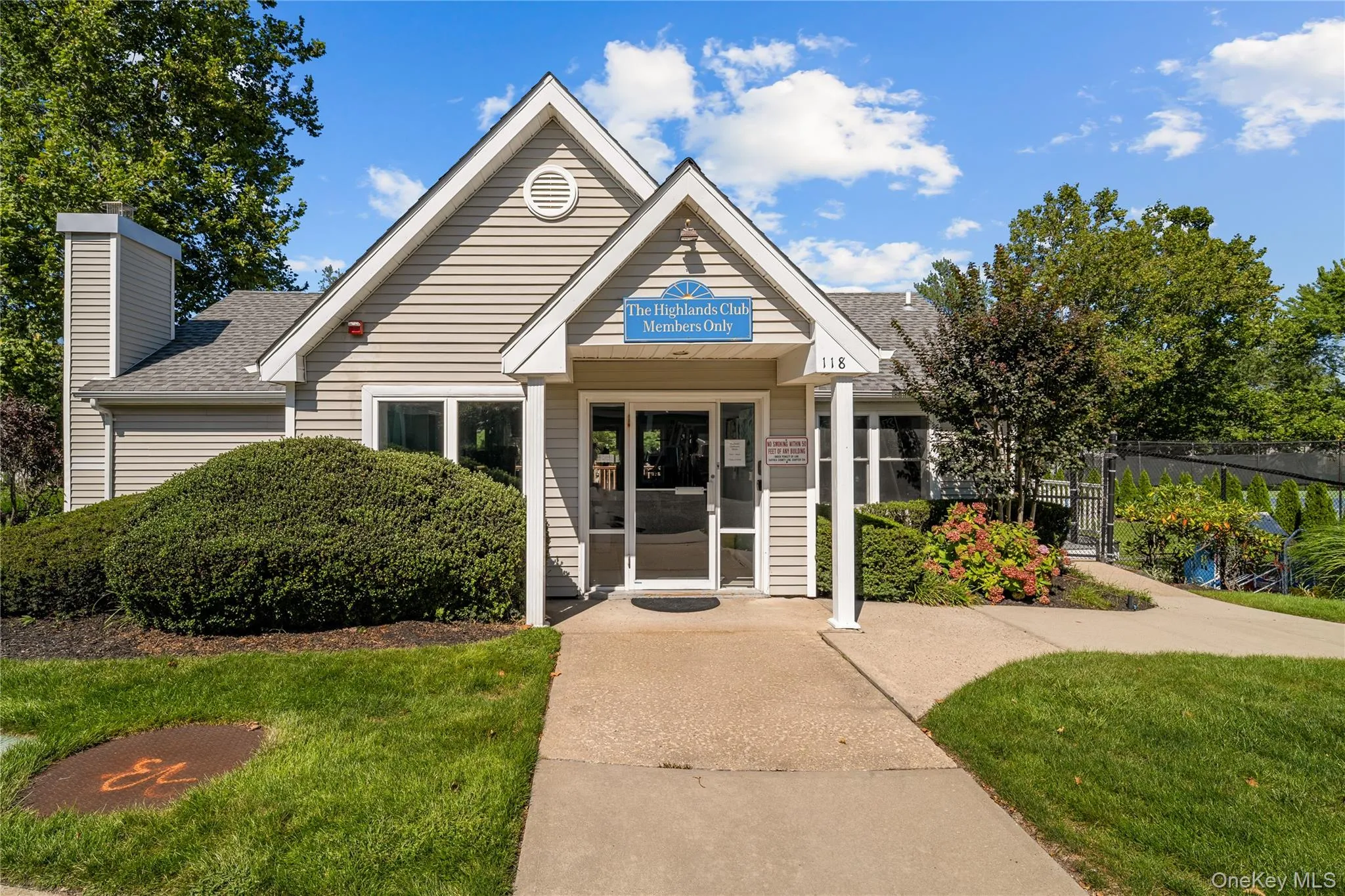 203 Windward Court, Brookhaven, NY, 3 Bedrooms Bedrooms, 6 Rooms Rooms,2 BathroomsBathrooms,Residential,For Rent,Windward,0,1050644 203 Windward Court, Brookhaven, NY, 3 Bedrooms Bedrooms, 6 Rooms Rooms,2 BathroomsBathrooms,Residential,For Rent,Windward,0,1050644