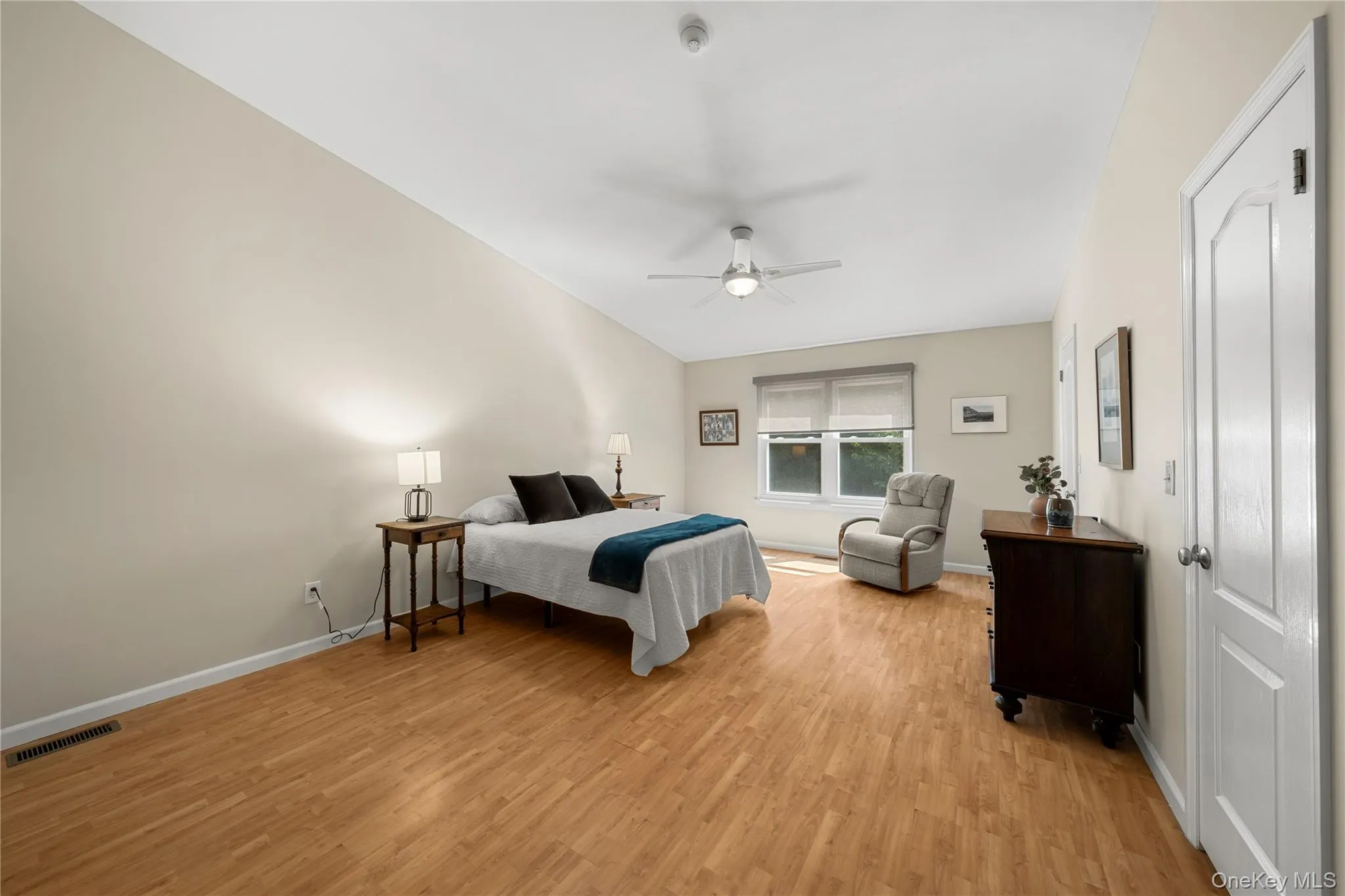 203 Windward Court, Brookhaven, NY, 3 Bedrooms Bedrooms, 6 Rooms Rooms,2 BathroomsBathrooms,Residential,For Rent,Windward,0,1050644 203 Windward Court, Brookhaven, NY, 3 Bedrooms Bedrooms, 6 Rooms Rooms,2 BathroomsBathrooms,Residential,For Rent,Windward,0,1050644