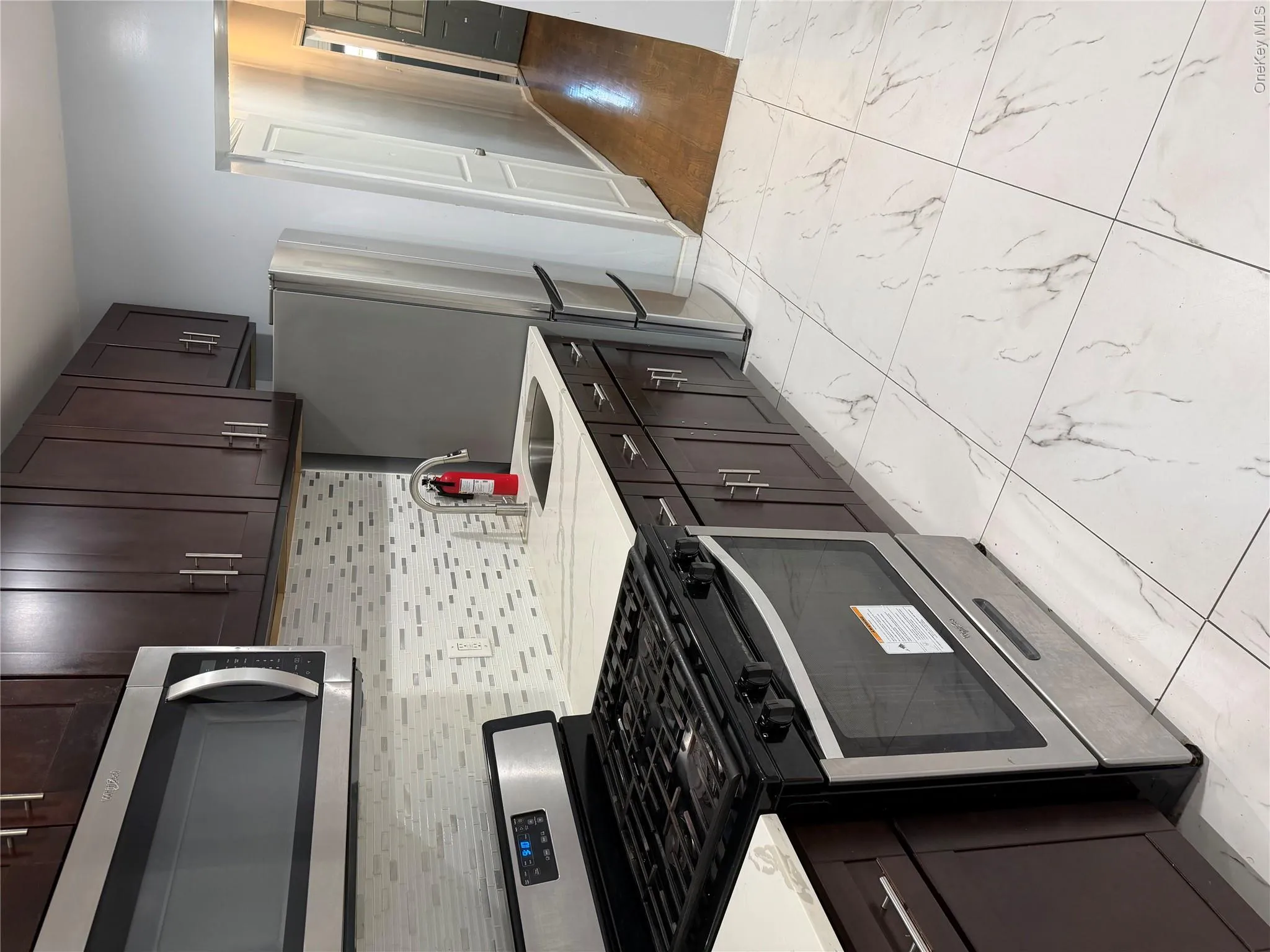 502 Hegeman Avenue, New York, NY, 3 Bedrooms Bedrooms, 4 Rooms Rooms,1 BathroomBathrooms,Residential Lease,For Rent,Hegeman,0,1050654 502 Hegeman Avenue, New York, NY, 3 Bedrooms Bedrooms, 4 Rooms Rooms,1 BathroomBathrooms,Residential Lease,For Rent,Hegeman,0,1050654