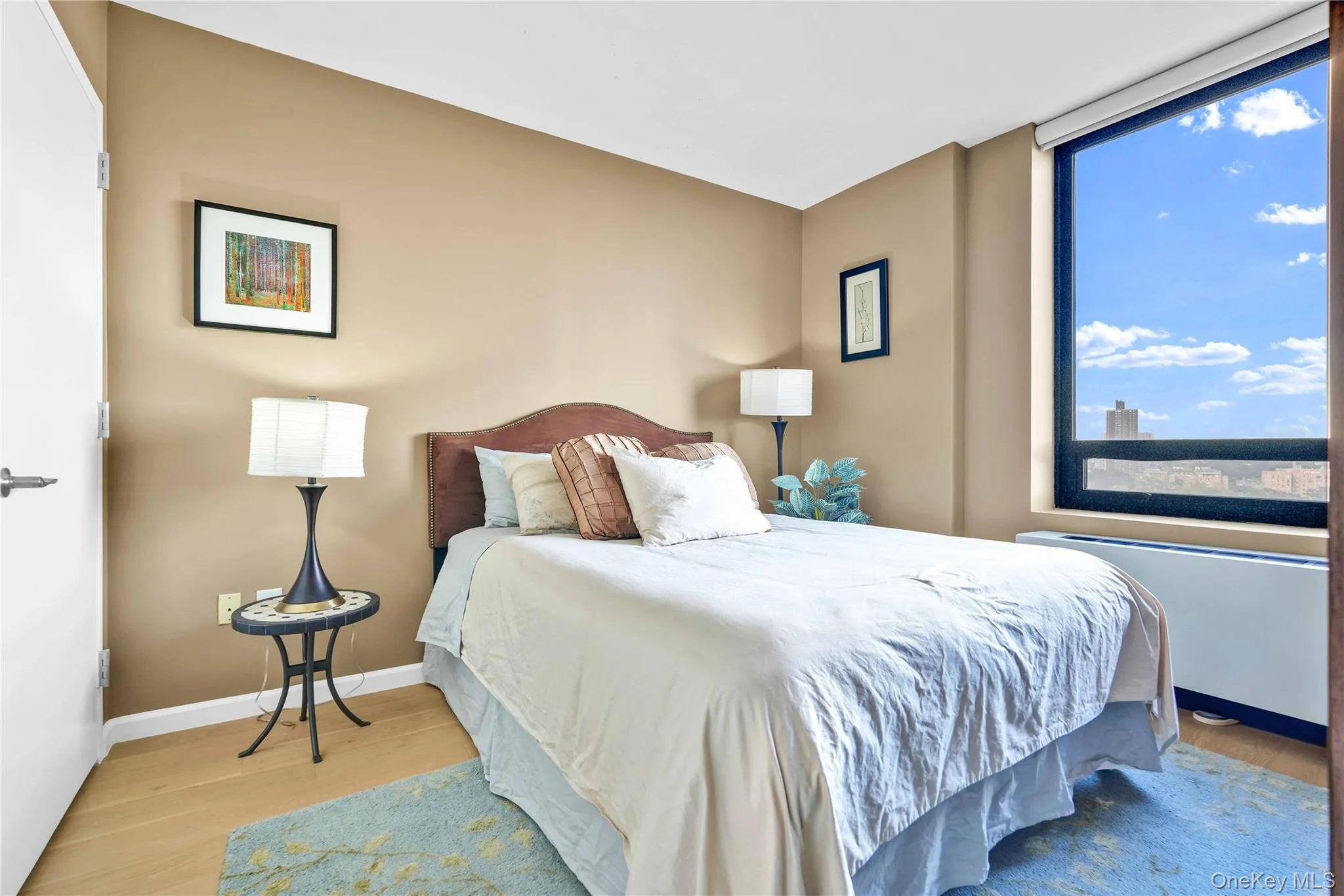 11624 Grosvenor Lane, New York, NY, 1 Bedroom Bedrooms, 4 Rooms Rooms,1 BathroomBathrooms,Residential,For Rent,Grosvenor,0,1050655 11624 Grosvenor Lane, New York, NY, 1 Bedroom Bedrooms, 4 Rooms Rooms,1 BathroomBathrooms,Residential,For Rent,Grosvenor,0,1050655