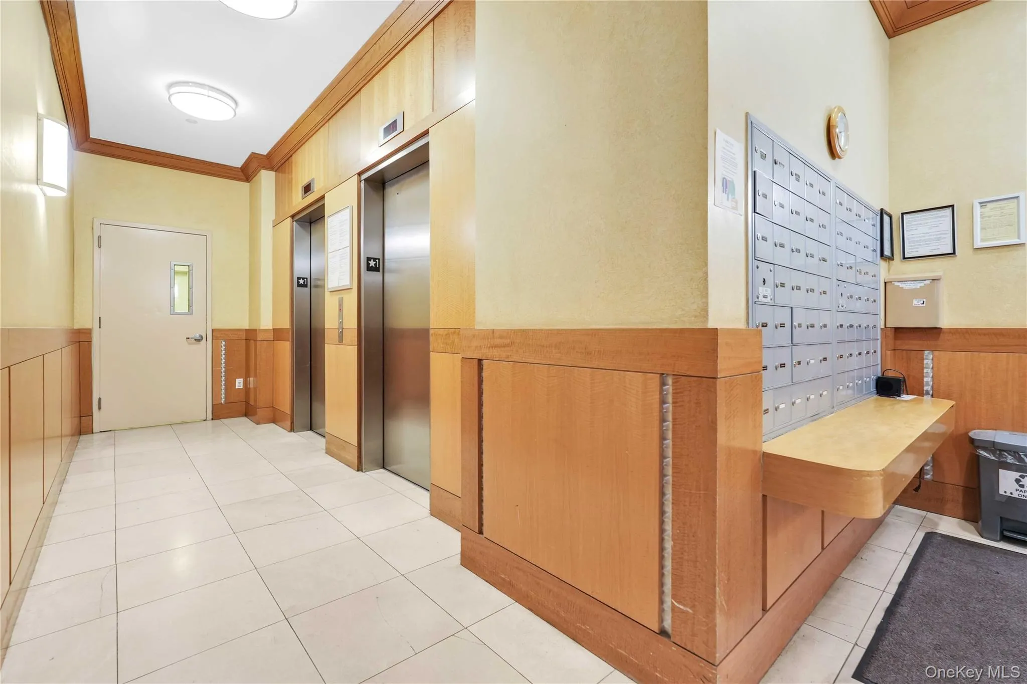 11624 Grosvenor Lane, New York, NY, 1 Bedroom Bedrooms, 4 Rooms Rooms,1 BathroomBathrooms,Residential,For Rent,Grosvenor,0,1050655 11624 Grosvenor Lane, New York, NY, 1 Bedroom Bedrooms, 4 Rooms Rooms,1 BathroomBathrooms,Residential,For Rent,Grosvenor,0,1050655