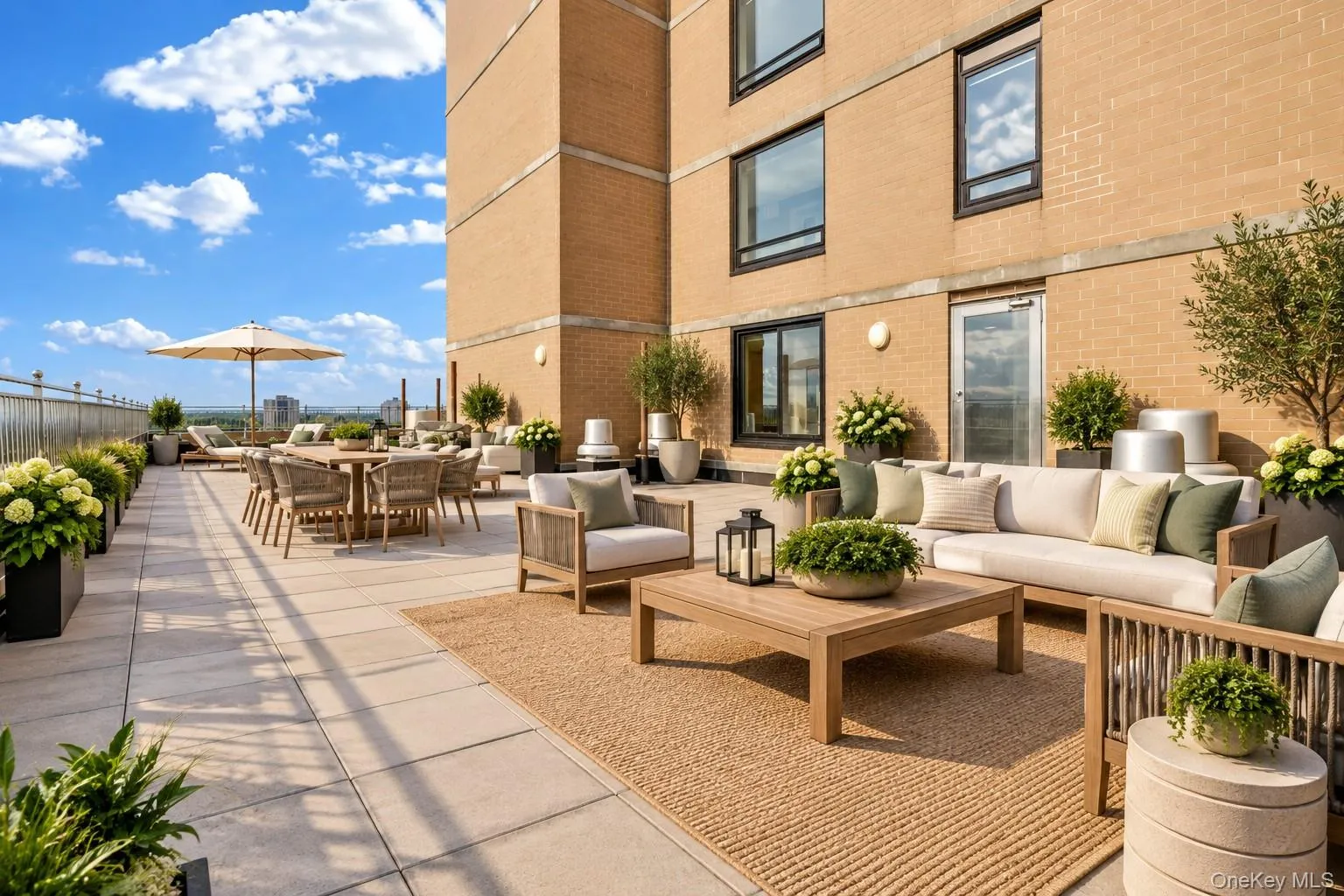 11624 Grosvenor Lane, New York, NY, 1 Bedroom Bedrooms, 4 Rooms Rooms,1 BathroomBathrooms,Residential,For Rent,Grosvenor,0,1050655 11624 Grosvenor Lane, New York, NY, 1 Bedroom Bedrooms, 4 Rooms Rooms,1 BathroomBathrooms,Residential,For Rent,Grosvenor,0,1050655