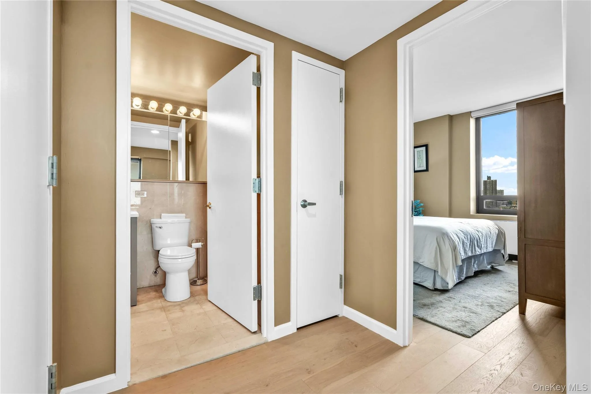 11624 Grosvenor Lane, New York, NY, 1 Bedroom Bedrooms, 4 Rooms Rooms,1 BathroomBathrooms,Residential,For Rent,Grosvenor,0,1050655 11624 Grosvenor Lane, New York, NY, 1 Bedroom Bedrooms, 4 Rooms Rooms,1 BathroomBathrooms,Residential,For Rent,Grosvenor,0,1050655