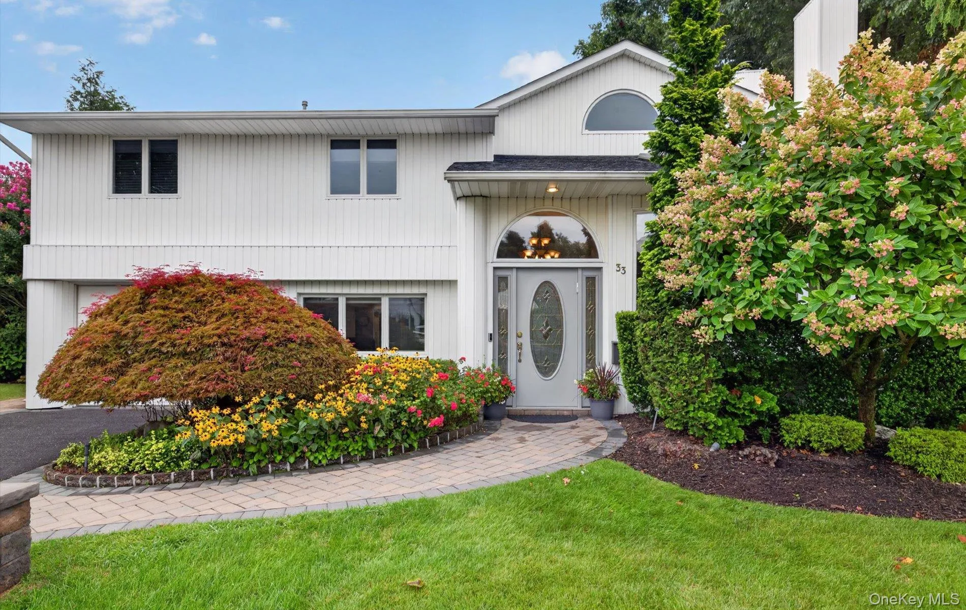 33 Phipps Lane, Oyster Bay, NY, 4 Bedrooms Bedrooms, 8 Rooms Rooms,3 BathroomsBathrooms,Residential,For Rent,Phipps,0,1050656 33 Phipps Lane, Oyster Bay, NY, 4 Bedrooms Bedrooms, 8 Rooms Rooms,3 BathroomsBathrooms,Residential,For Rent,Phipps,0,1050656