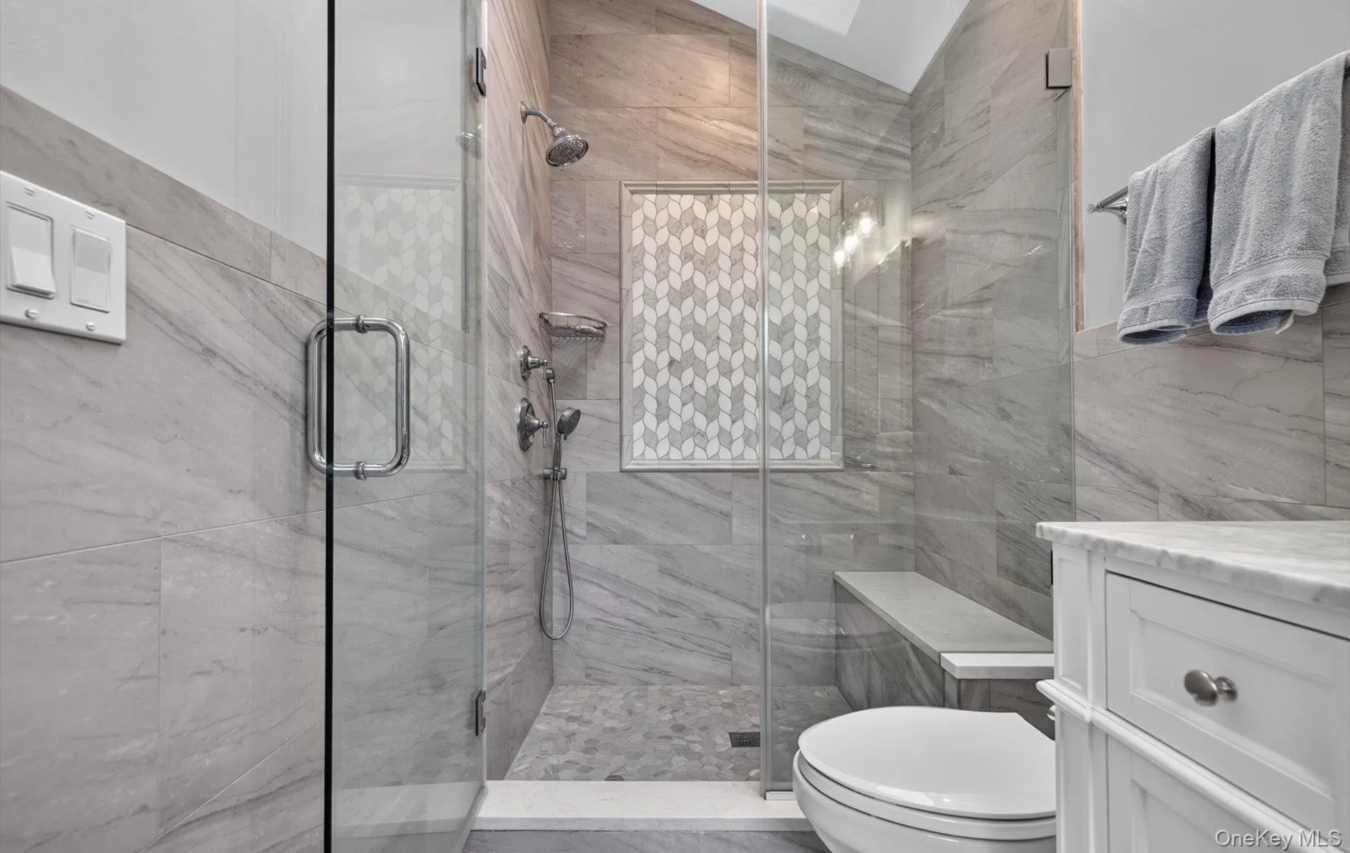 33 Phipps Lane, Oyster Bay, NY, 4 Bedrooms Bedrooms, 8 Rooms Rooms,3 BathroomsBathrooms,Residential,For Rent,Phipps,0,1050656 33 Phipps Lane, Oyster Bay, NY, 4 Bedrooms Bedrooms, 8 Rooms Rooms,3 BathroomsBathrooms,Residential,For Rent,Phipps,0,1050656