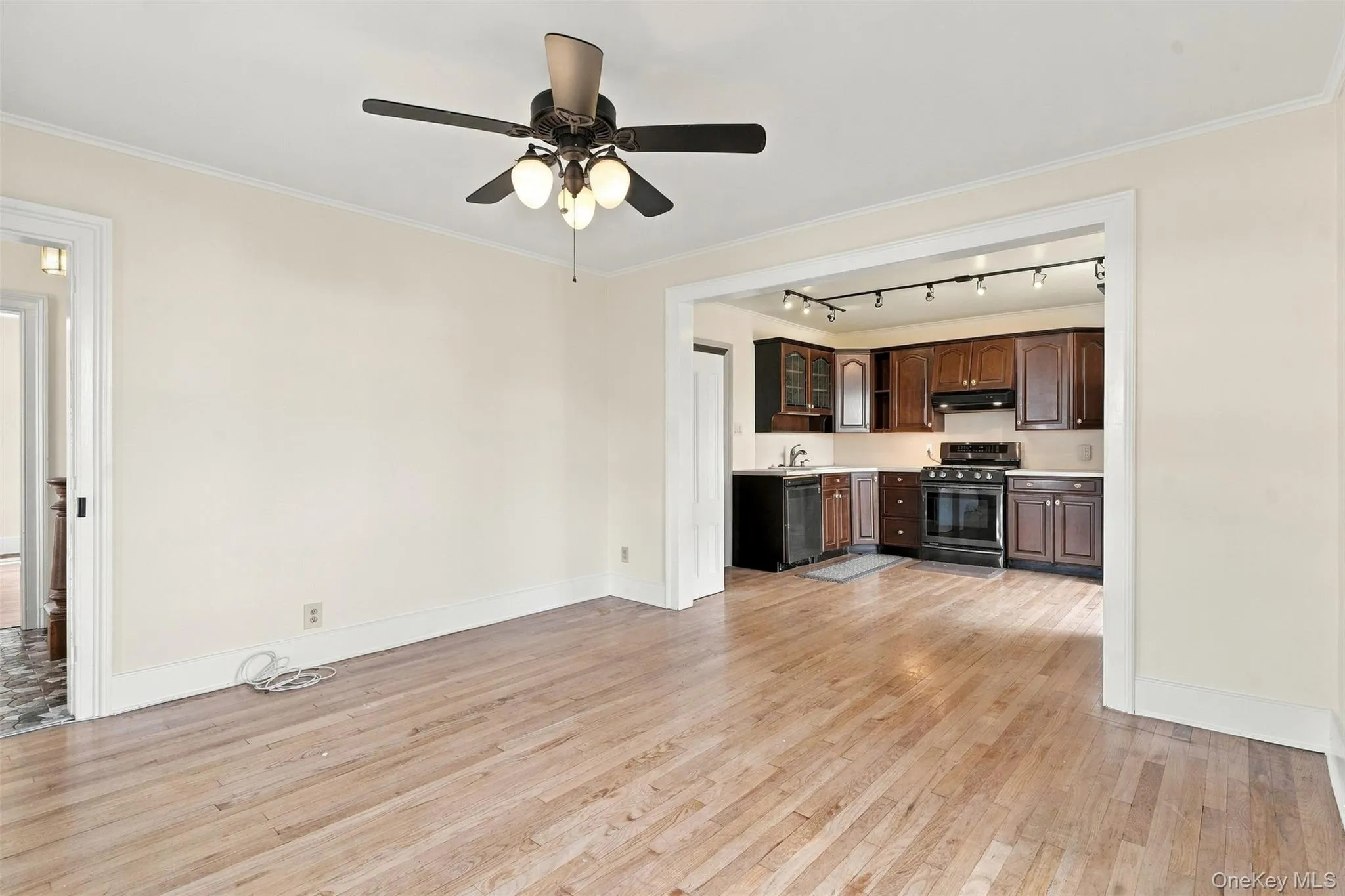 22 Bridge Street, Shawangunk, NY, 5 Bedrooms Bedrooms, 13 Rooms Rooms,3 BathroomsBathrooms,Residential,For Rent,Bridge,0,1050657 22 Bridge Street, Shawangunk, NY, 5 Bedrooms Bedrooms, 13 Rooms Rooms,3 BathroomsBathrooms,Residential,For Rent,Bridge,0,1050657