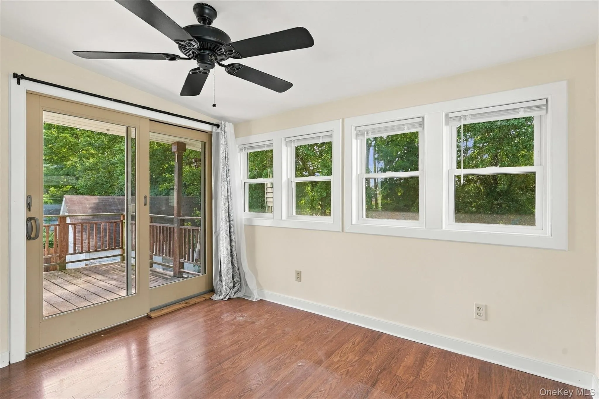 22 Bridge Street, Shawangunk, NY, 5 Bedrooms Bedrooms, 13 Rooms Rooms,3 BathroomsBathrooms,Residential,For Rent,Bridge,0,1050657 22 Bridge Street, Shawangunk, NY, 5 Bedrooms Bedrooms, 13 Rooms Rooms,3 BathroomsBathrooms,Residential,For Rent,Bridge,0,1050657