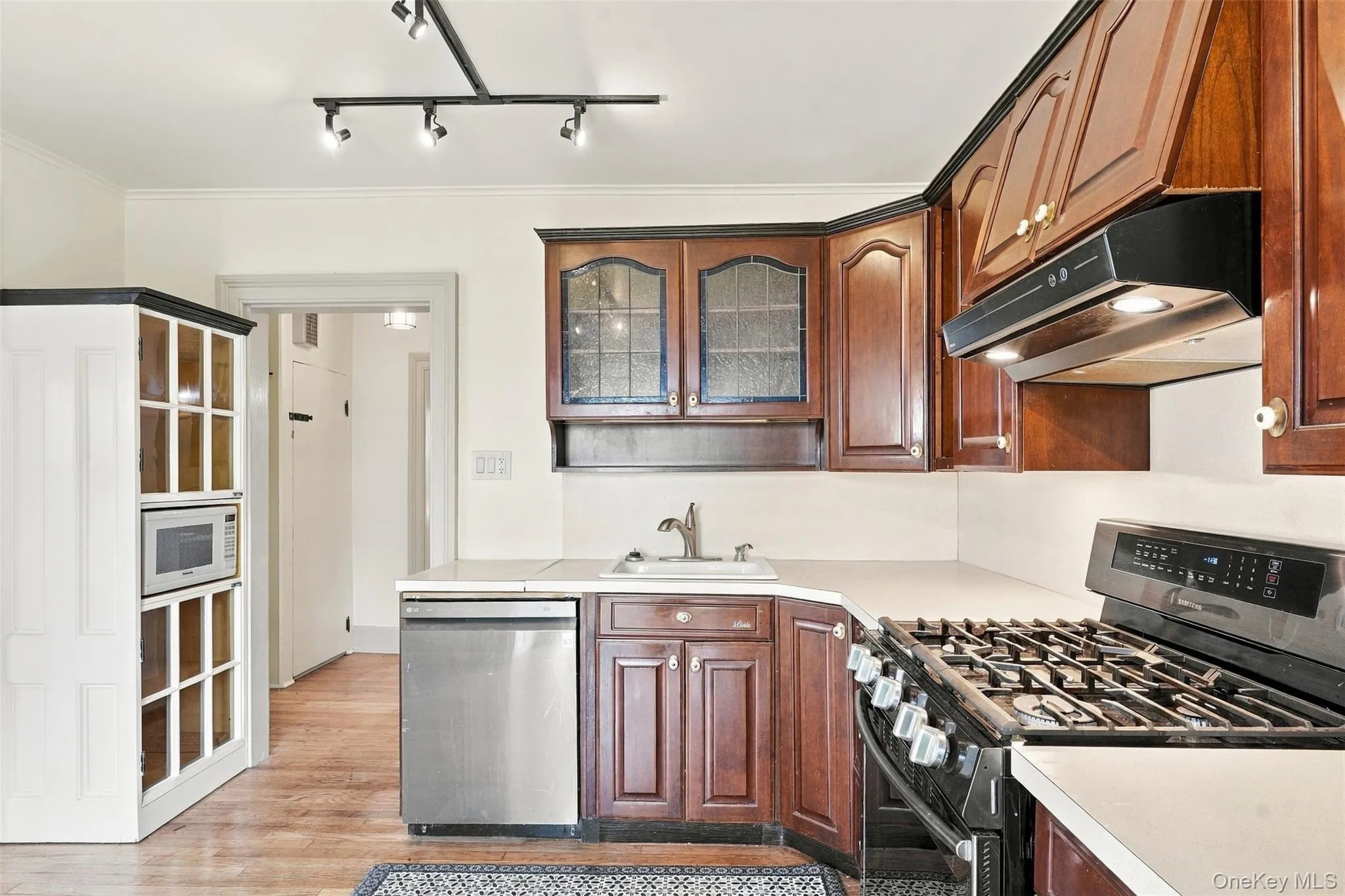 22 Bridge Street, Shawangunk, NY, 5 Bedrooms Bedrooms, 13 Rooms Rooms,3 BathroomsBathrooms,Residential,For Rent,Bridge,0,1050657 22 Bridge Street, Shawangunk, NY, 5 Bedrooms Bedrooms, 13 Rooms Rooms,3 BathroomsBathrooms,Residential,For Rent,Bridge,0,1050657