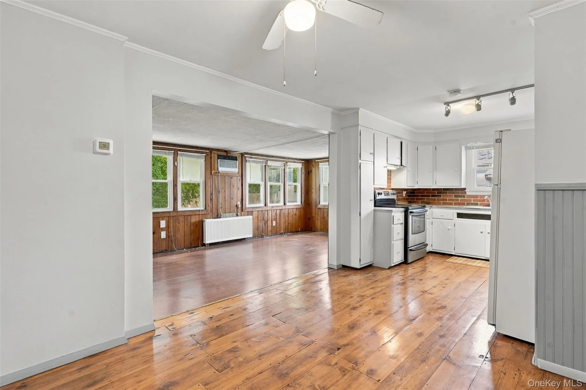 22 Bridge Street, Shawangunk, NY, 5 Bedrooms Bedrooms, 13 Rooms Rooms,3 BathroomsBathrooms,Residential,For Rent,Bridge,0,1050657 22 Bridge Street, Shawangunk, NY, 5 Bedrooms Bedrooms, 13 Rooms Rooms,3 BathroomsBathrooms,Residential,For Rent,Bridge,0,1050657