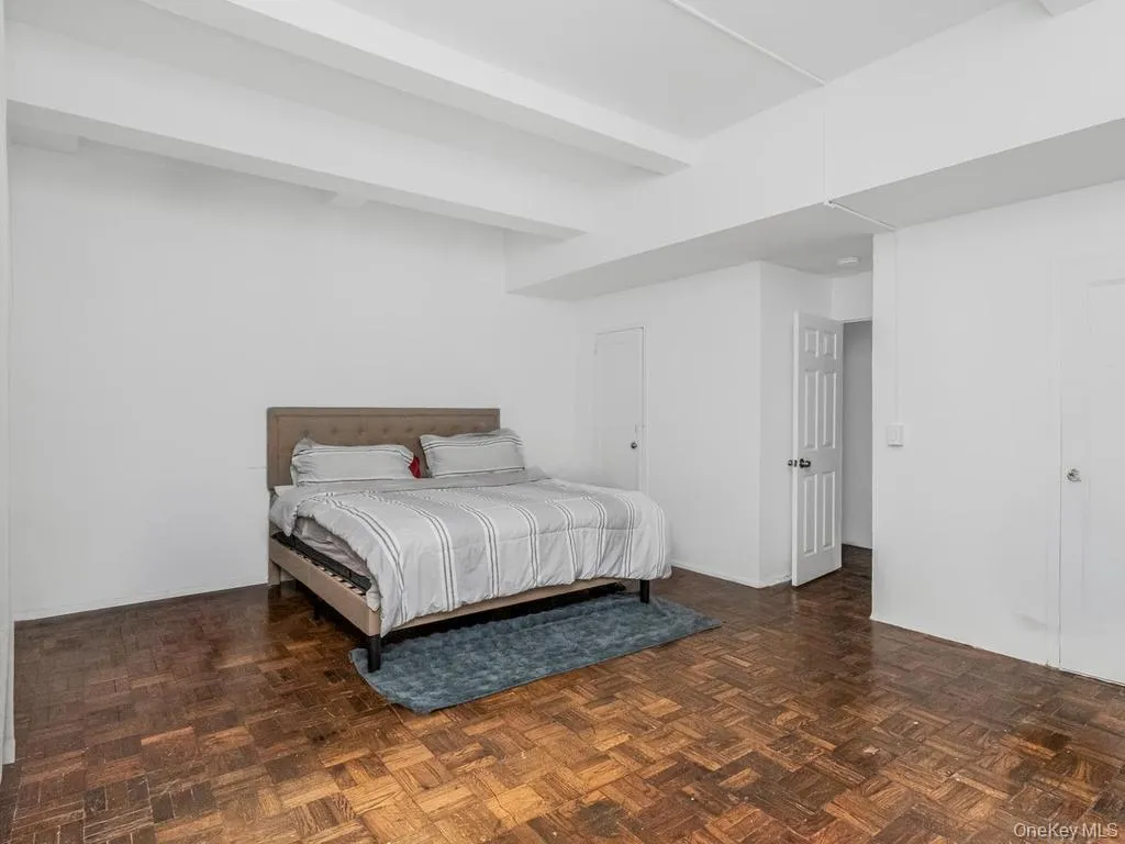 1554 Unionport Road, New York, NY, 2 Bedrooms Bedrooms, 4 Rooms Rooms,1 BathroomBathrooms,Residential,For Rent,Unionport,0,1050660 1554 Unionport Road, New York, NY, 2 Bedrooms Bedrooms, 4 Rooms Rooms,1 BathroomBathrooms,Residential,For Rent,Unionport,0,1050660