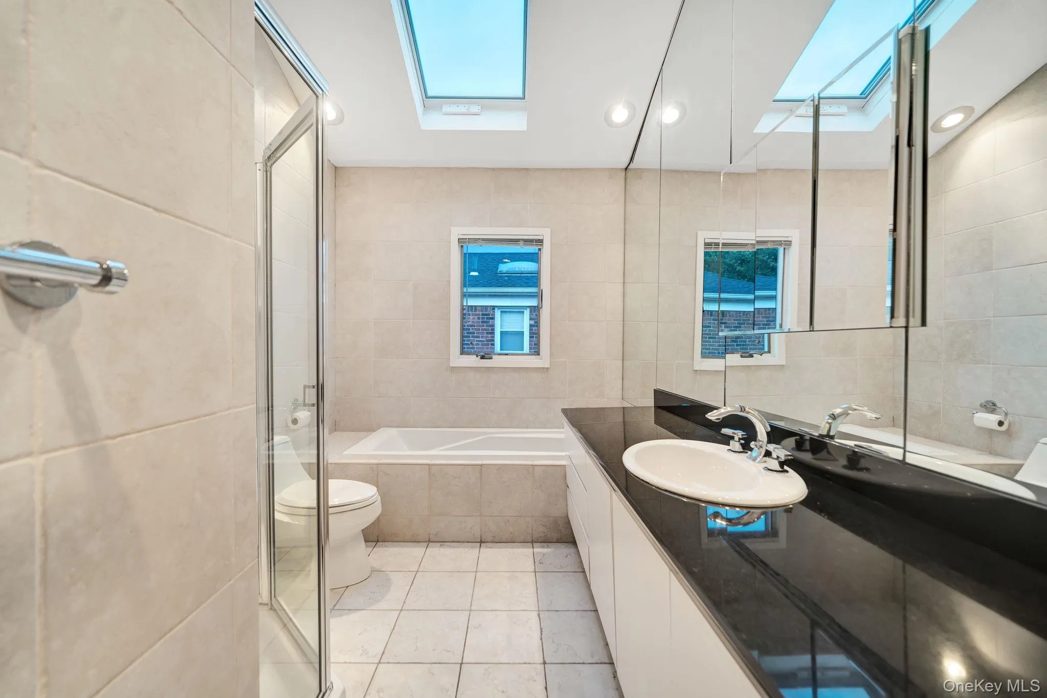 1499 Eric Lane, Hempstead, NY, 3 Bedrooms Bedrooms, 7 Rooms Rooms,2 BathroomsBathrooms,Residential,For Rent,Eric,0,1050662 1499 Eric Lane, Hempstead, NY, 3 Bedrooms Bedrooms, 7 Rooms Rooms,2 BathroomsBathrooms,Residential,For Rent,Eric,0,1050662