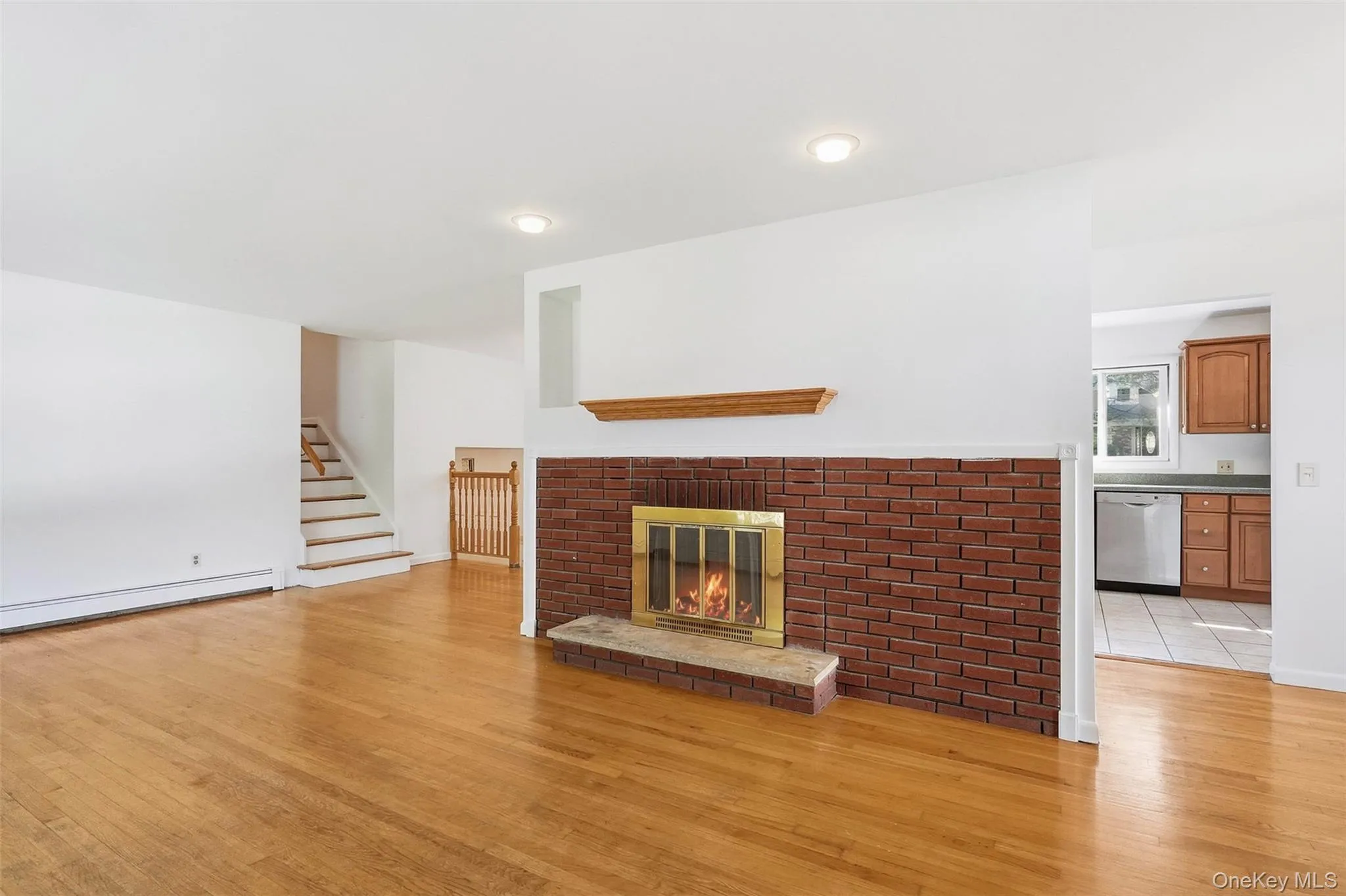 19 Miron Drive, Poughkeepsie (town), NY, 4 Bedrooms Bedrooms, 9 Rooms Rooms,2 BathroomsBathrooms,Residential,For Rent,Miron,0,1050663 19 Miron Drive, Poughkeepsie (town), NY, 4 Bedrooms Bedrooms, 9 Rooms Rooms,2 BathroomsBathrooms,Residential,For Rent,Miron,0,1050663