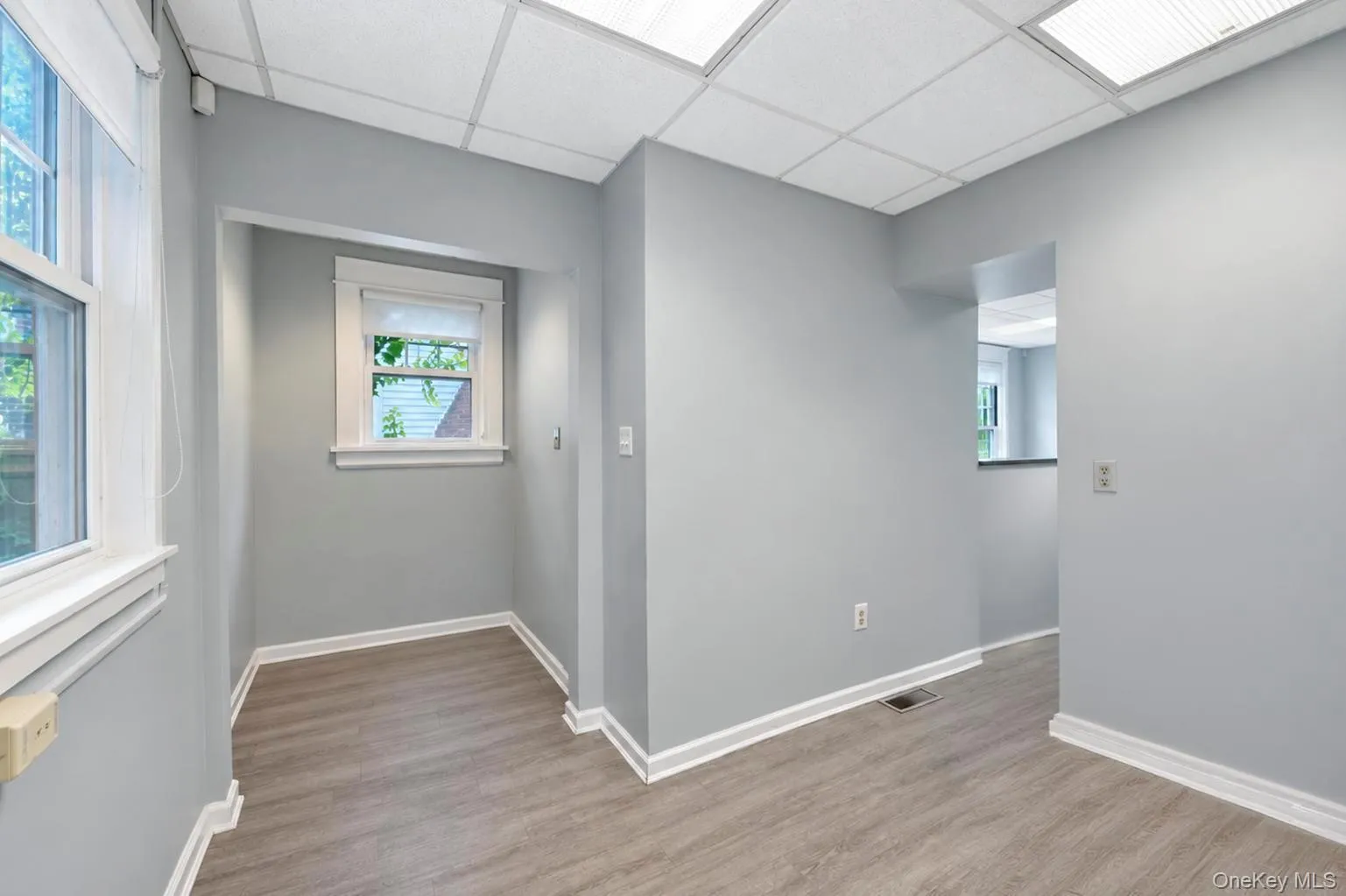 108 Hempstead Avenue, Hempstead, NY, 6 Bedrooms Bedrooms, 12 Rooms Rooms,2 BathroomsBathrooms,Residential Lease,For Rent,Hempstead,0,1050664 108 Hempstead Avenue, Hempstead, NY, 6 Bedrooms Bedrooms, 12 Rooms Rooms,2 BathroomsBathrooms,Residential Lease,For Rent,Hempstead,0,1050664