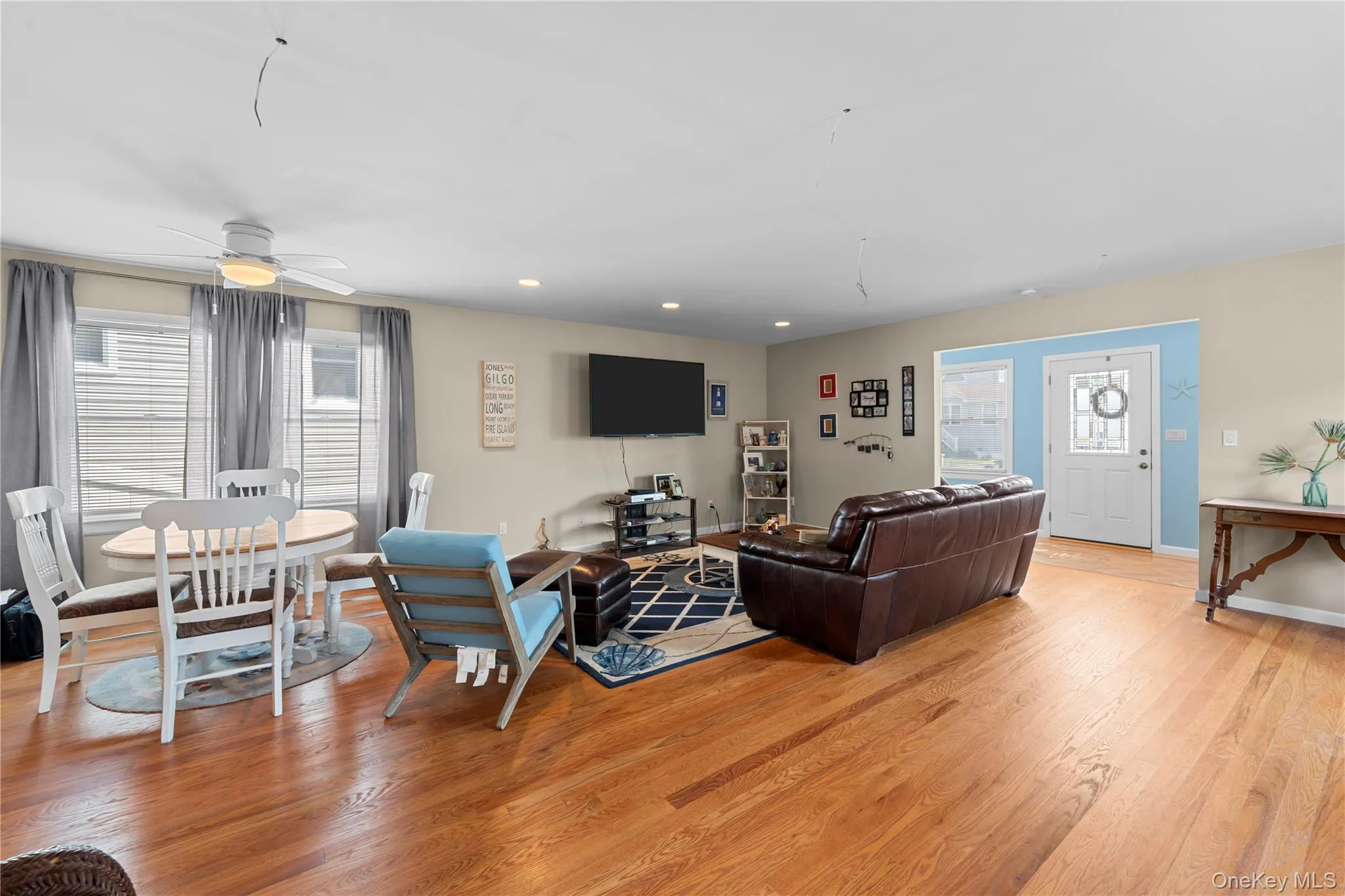 81 Wilson Avenue, Babylon, NY, 4 Bedrooms Bedrooms, 10 Rooms Rooms,2 BathroomsBathrooms,Residential,For Rent,Wilson,0,1050666 81 Wilson Avenue, Babylon, NY, 4 Bedrooms Bedrooms, 10 Rooms Rooms,2 BathroomsBathrooms,Residential,For Rent,Wilson,0,1050666