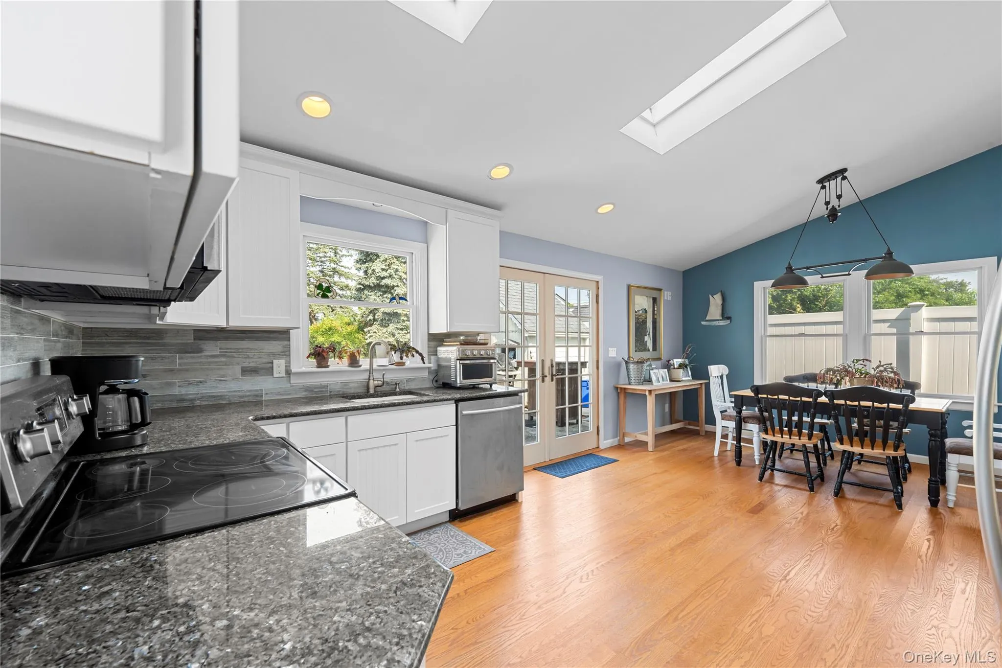 81 Wilson Avenue, Babylon, NY, 4 Bedrooms Bedrooms, 10 Rooms Rooms,2 BathroomsBathrooms,Residential,For Rent,Wilson,0,1050666 81 Wilson Avenue, Babylon, NY, 4 Bedrooms Bedrooms, 10 Rooms Rooms,2 BathroomsBathrooms,Residential,For Rent,Wilson,0,1050666