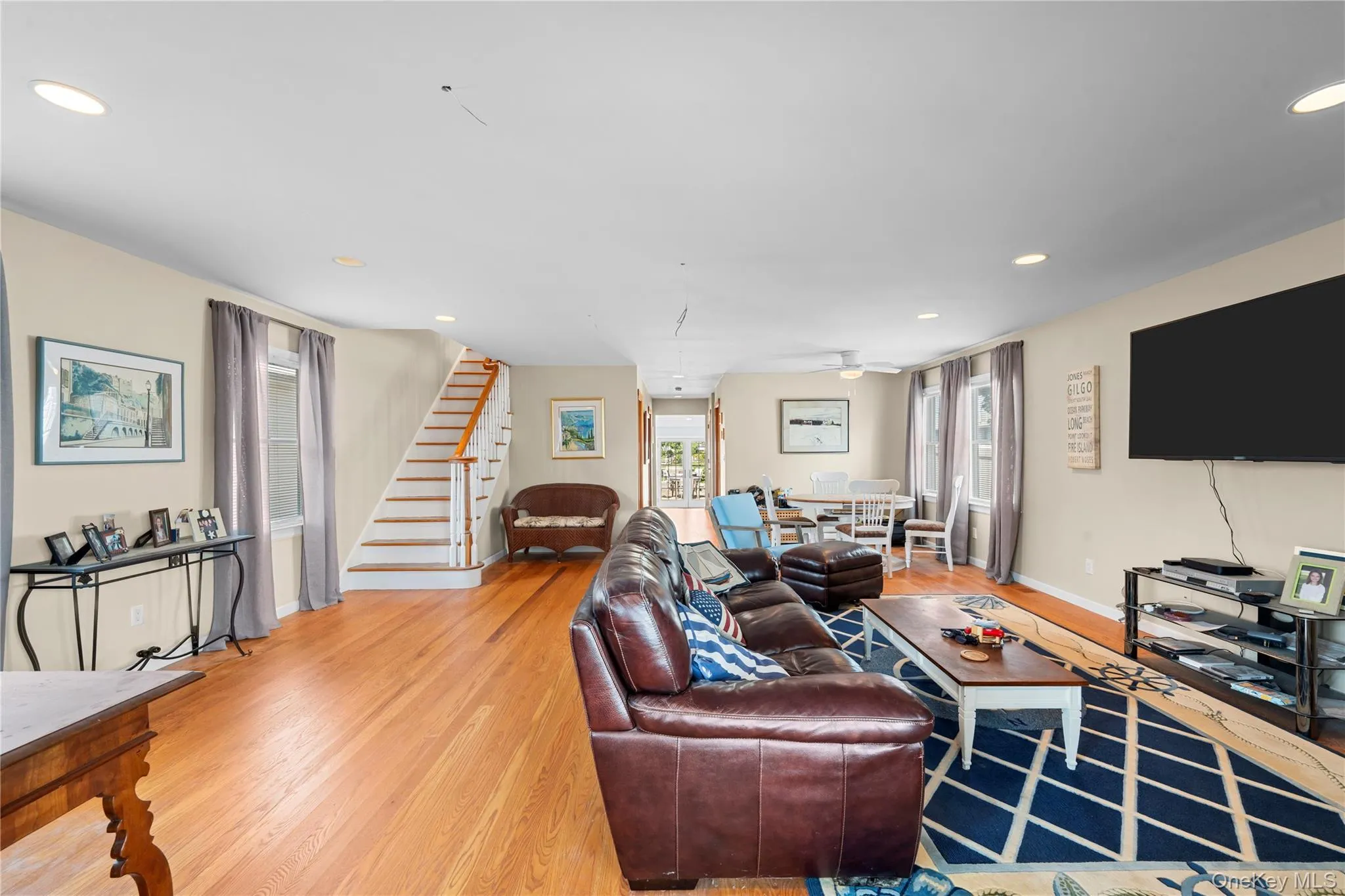 81 Wilson Avenue, Babylon, NY, 4 Bedrooms Bedrooms, 10 Rooms Rooms,2 BathroomsBathrooms,Residential,For Rent,Wilson,0,1050666 81 Wilson Avenue, Babylon, NY, 4 Bedrooms Bedrooms, 10 Rooms Rooms,2 BathroomsBathrooms,Residential,For Rent,Wilson,0,1050666