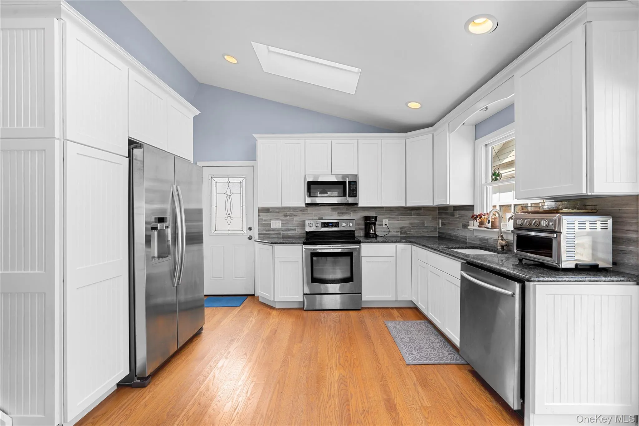 81 Wilson Avenue, Babylon, NY, 4 Bedrooms Bedrooms, 10 Rooms Rooms,2 BathroomsBathrooms,Residential,For Rent,Wilson,0,1050666 81 Wilson Avenue, Babylon, NY, 4 Bedrooms Bedrooms, 10 Rooms Rooms,2 BathroomsBathrooms,Residential,For Rent,Wilson,0,1050666