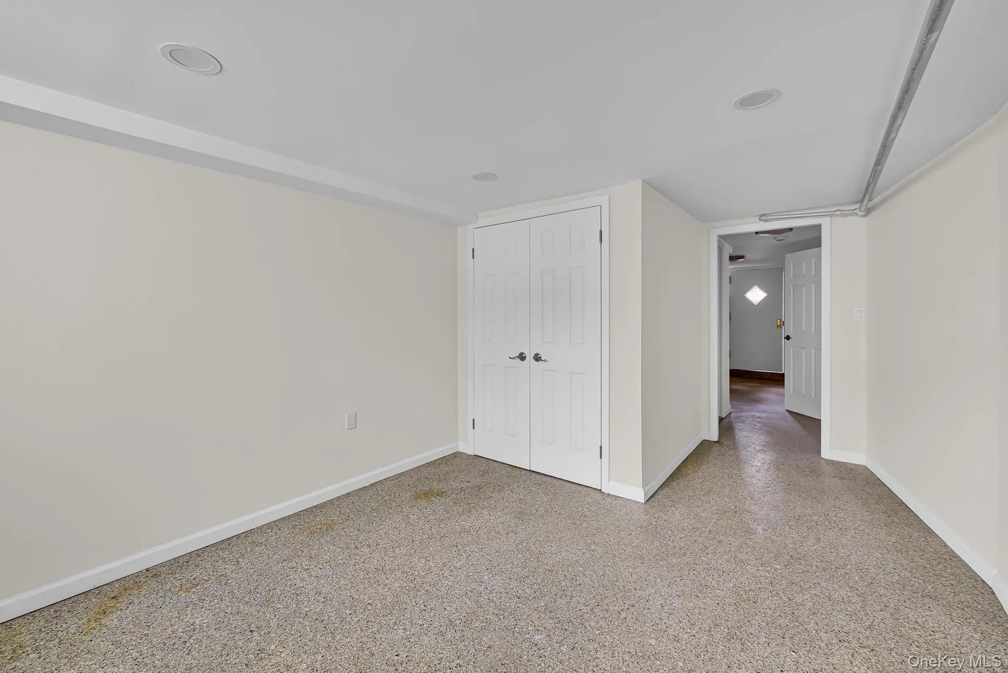 112 45th Street, New York, NY, 2 Bedrooms Bedrooms, 4 Rooms Rooms,1 BathroomBathrooms,Residential,For Rent,45th,0,1050667 112 45th Street, New York, NY, 2 Bedrooms Bedrooms, 4 Rooms Rooms,1 BathroomBathrooms,Residential,For Rent,45th,0,1050667