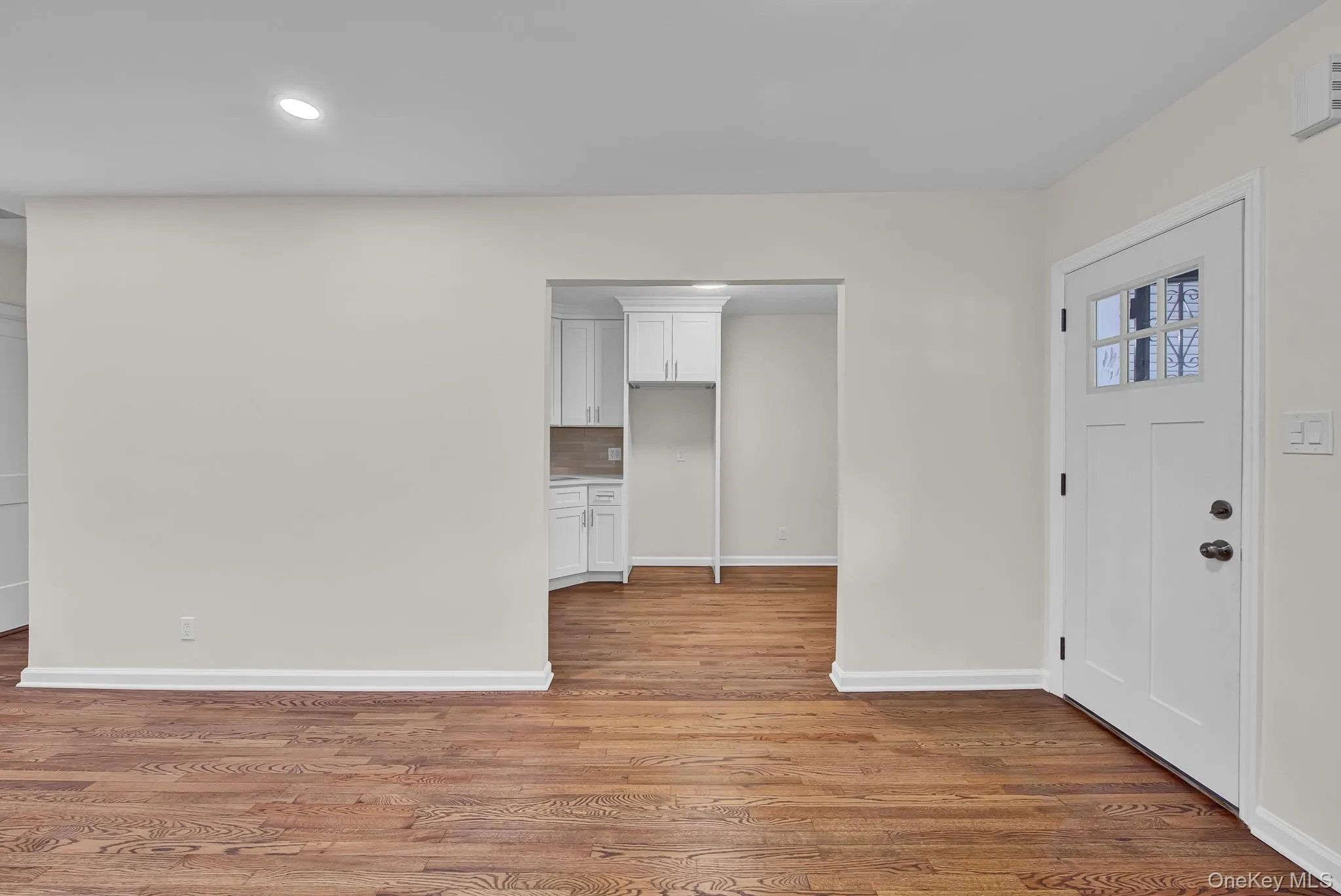 112 45th Street, New York, NY, 2 Bedrooms Bedrooms, 4 Rooms Rooms,1 BathroomBathrooms,Residential,For Rent,45th,0,1050667 112 45th Street, New York, NY, 2 Bedrooms Bedrooms, 4 Rooms Rooms,1 BathroomBathrooms,Residential,For Rent,45th,0,1050667