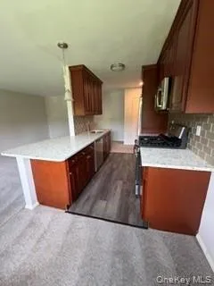 460 Old Town Road, Brookhaven, NY, 1 Bedroom Bedrooms, 4 Rooms Rooms,1 BathroomBathrooms,Residential Lease,For Rent,Old Town,0,1050672 460 Old Town Road, Brookhaven, NY, 1 Bedroom Bedrooms, 4 Rooms Rooms,1 BathroomBathrooms,Residential Lease,For Rent,Old Town,0,1050672